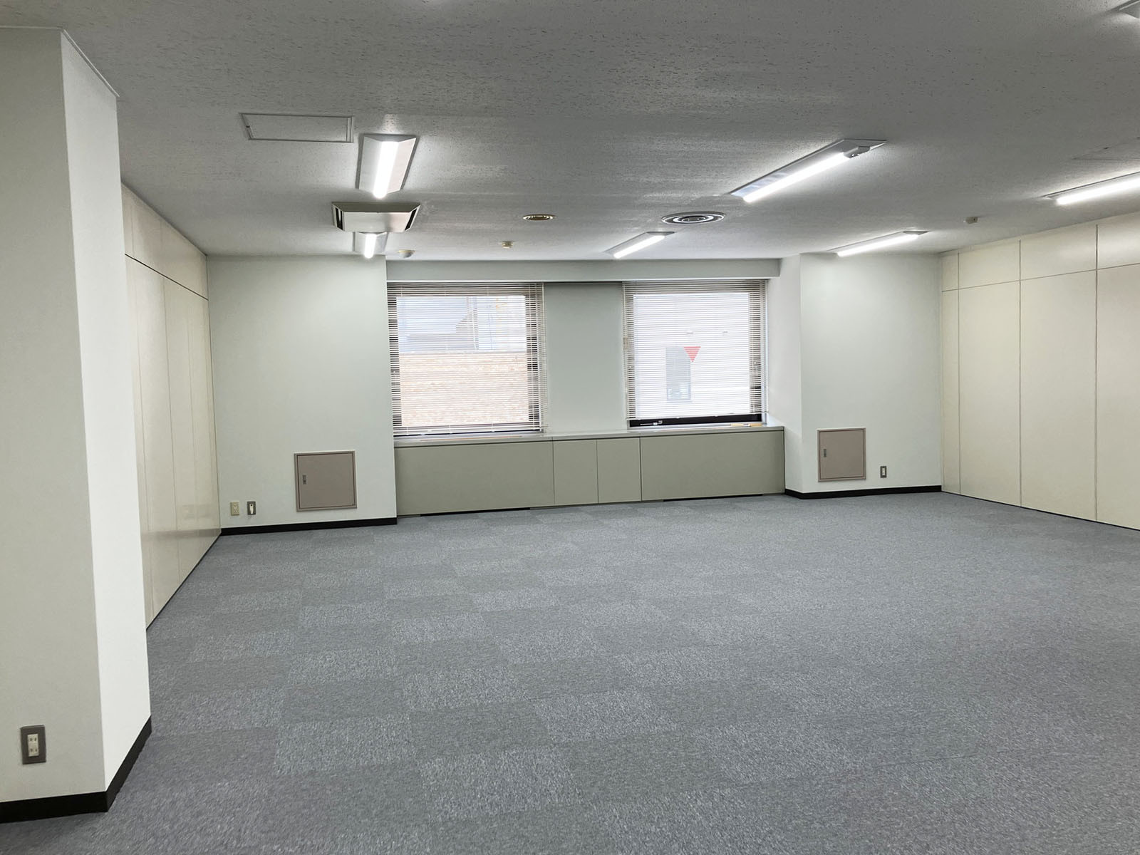 別角度の様子