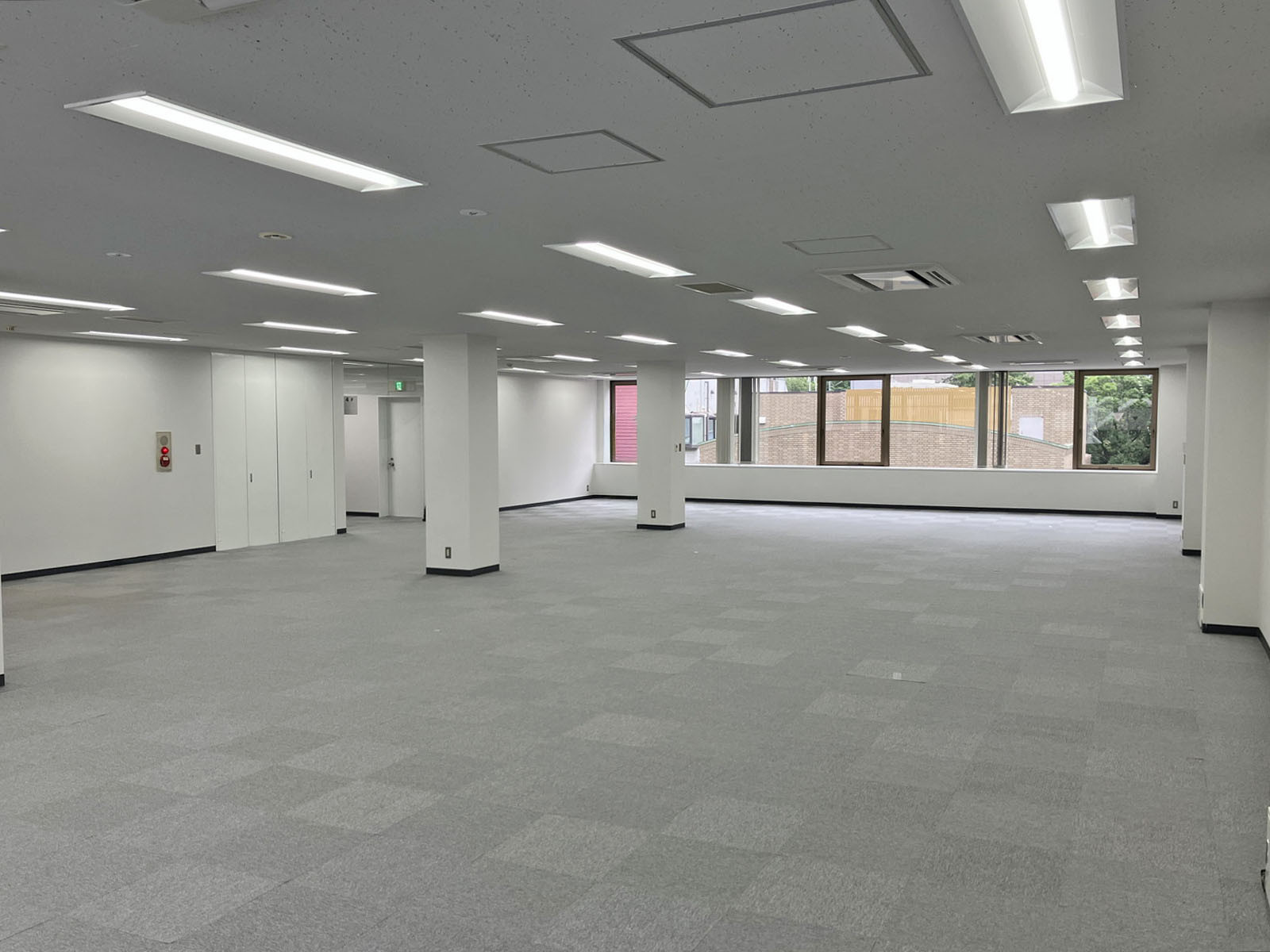 オフィス室内参考画像(2階・約92坪)