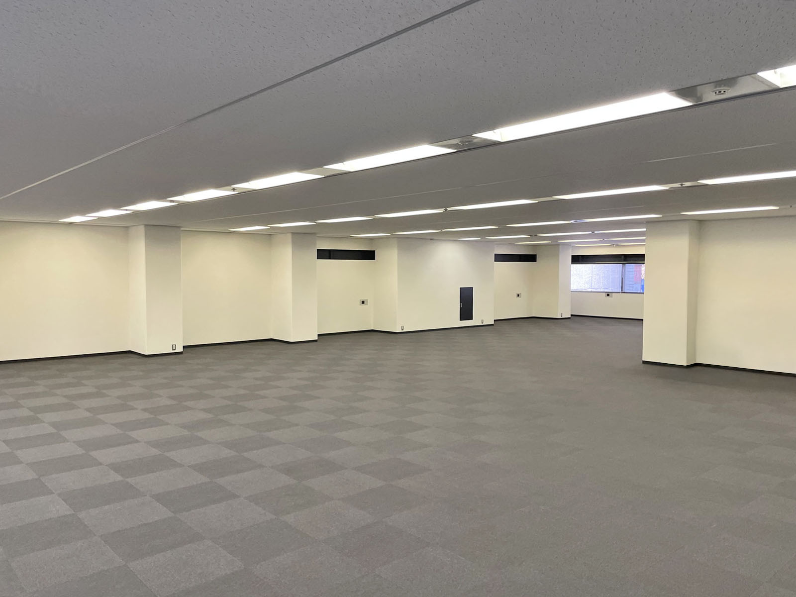 別角度の様子