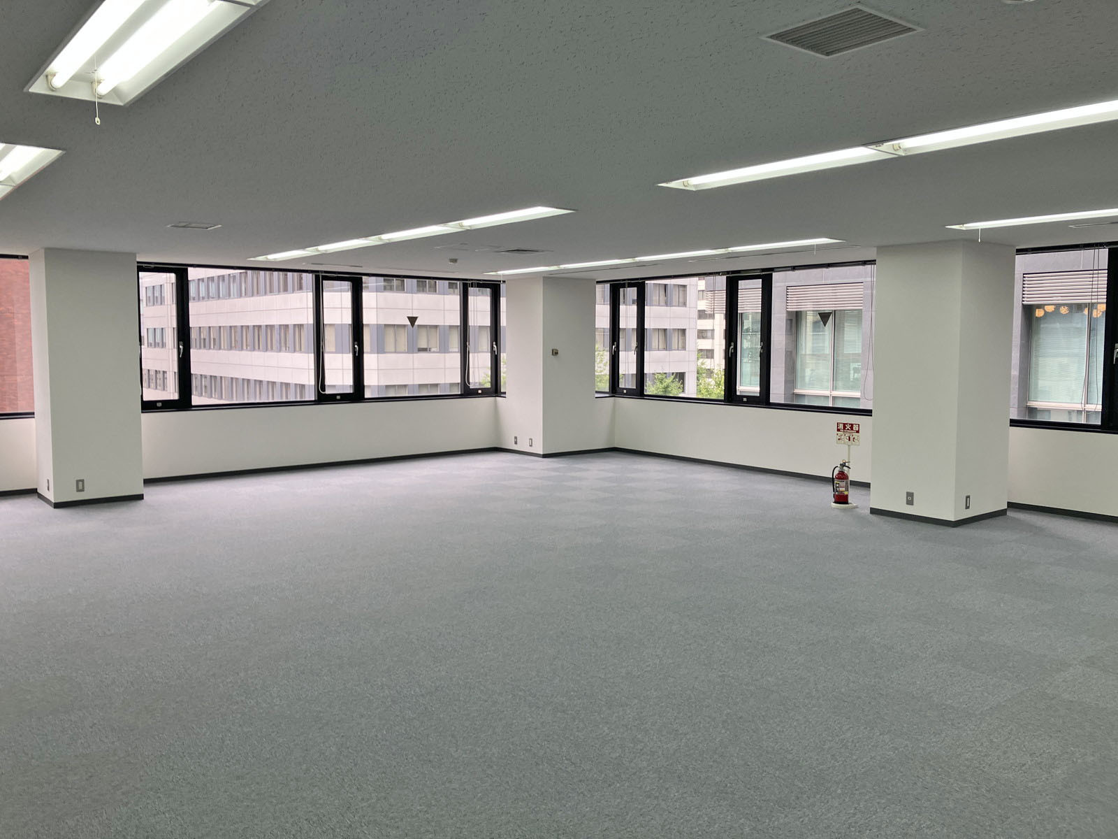 オフィス室内参考画像(5階・約58坪)
