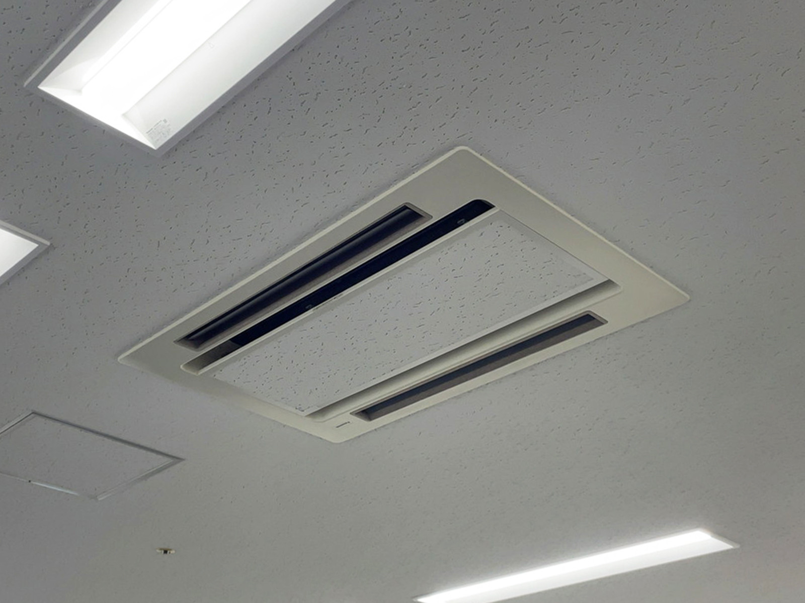 空調