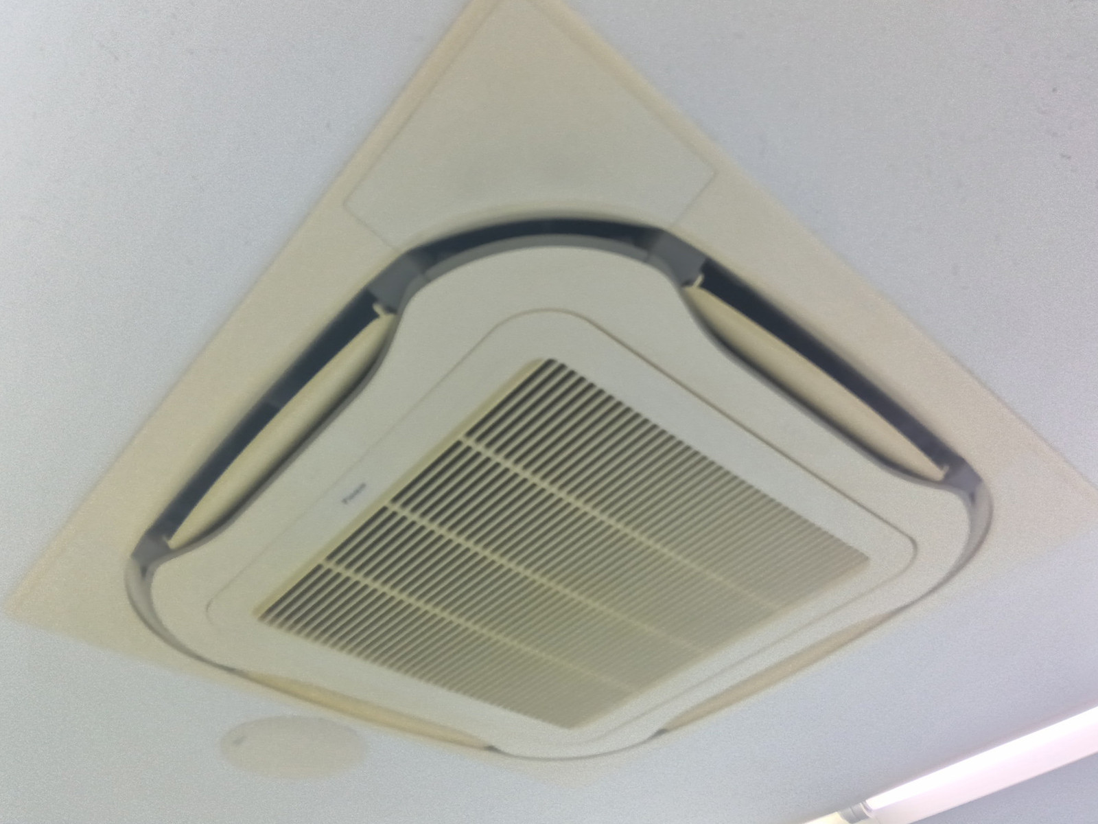 空調