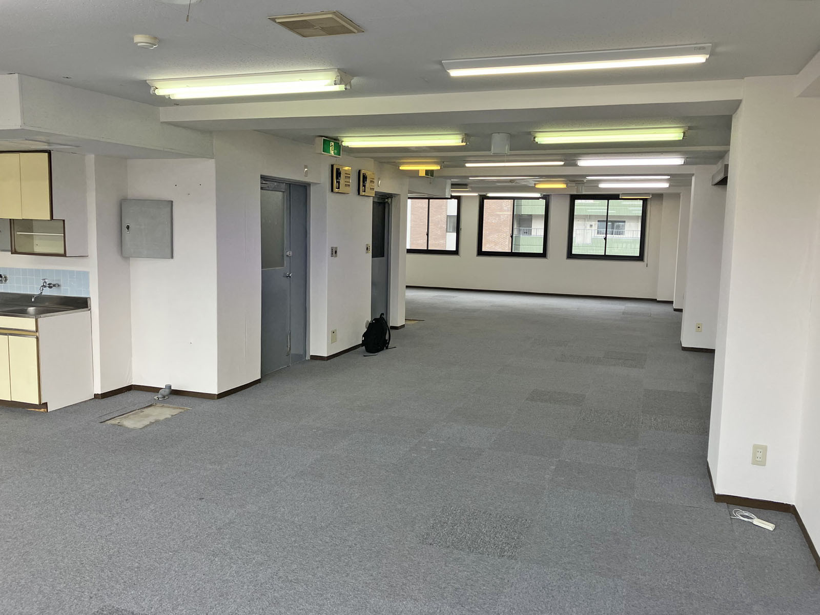 オフィス室内参考画像(9階・約33坪)