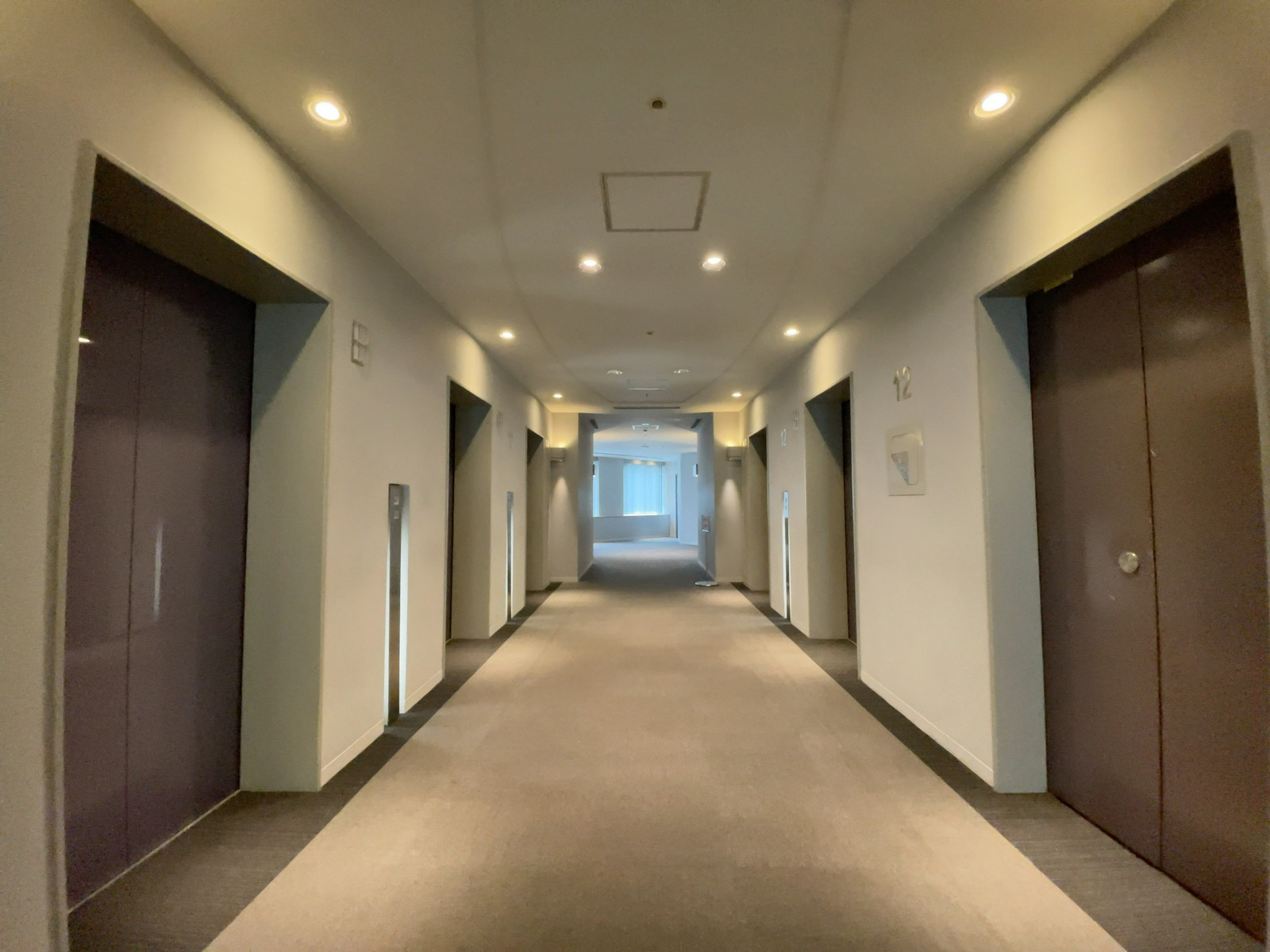 エレベーターホール