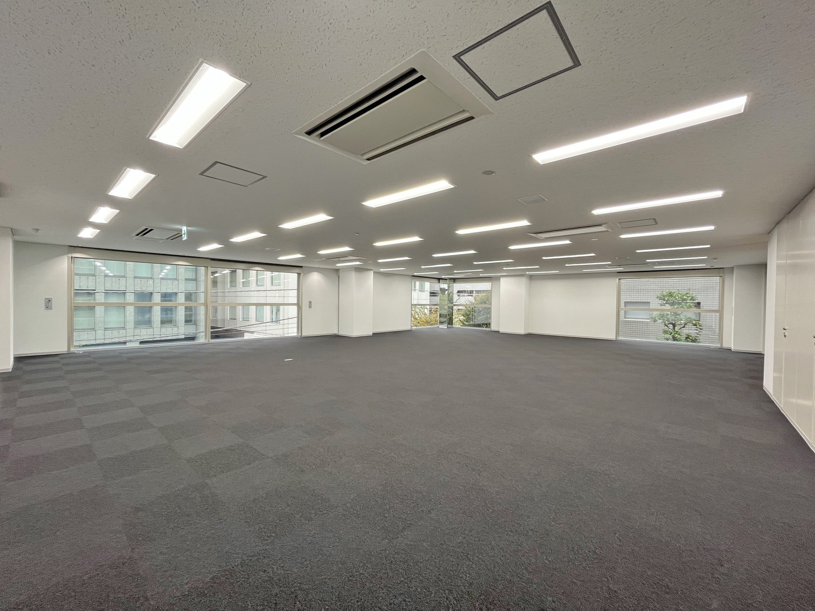 オフィス室内参考画像(2階・約64坪)