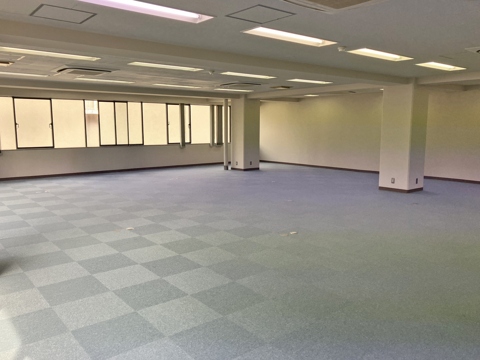 オフィス室内参考画像(4階・50坪)