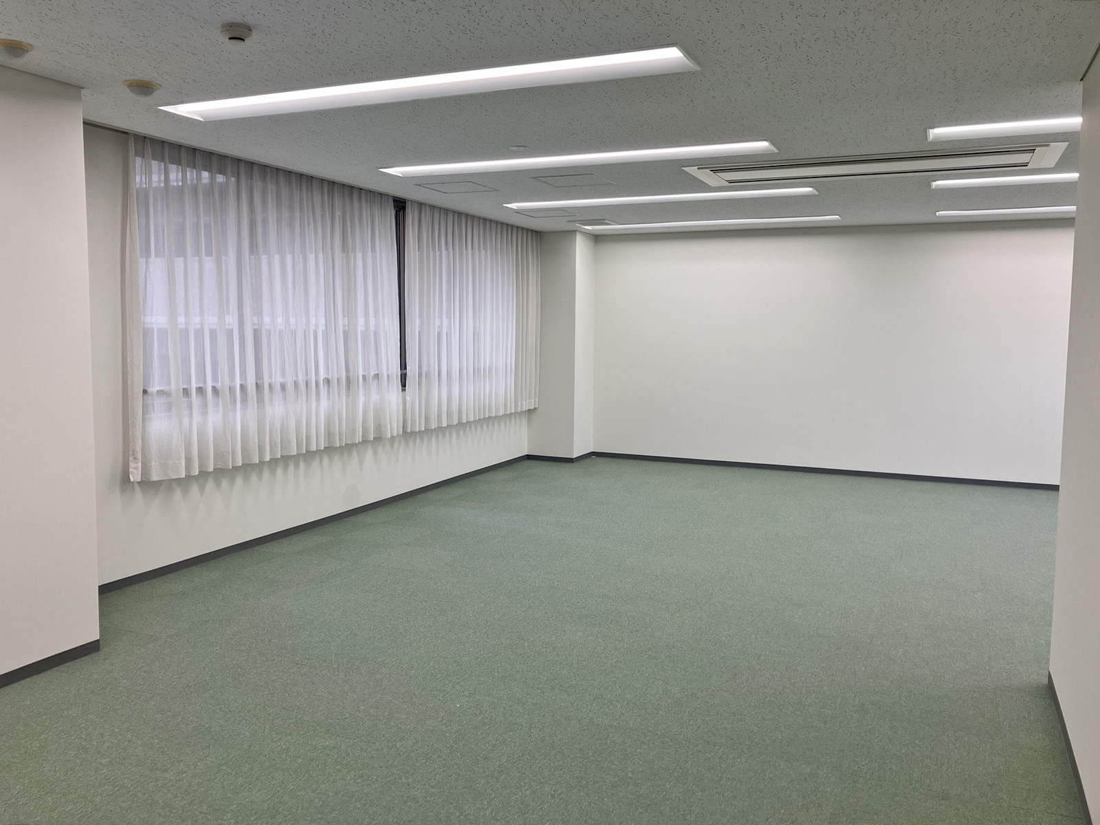 別角度の様子