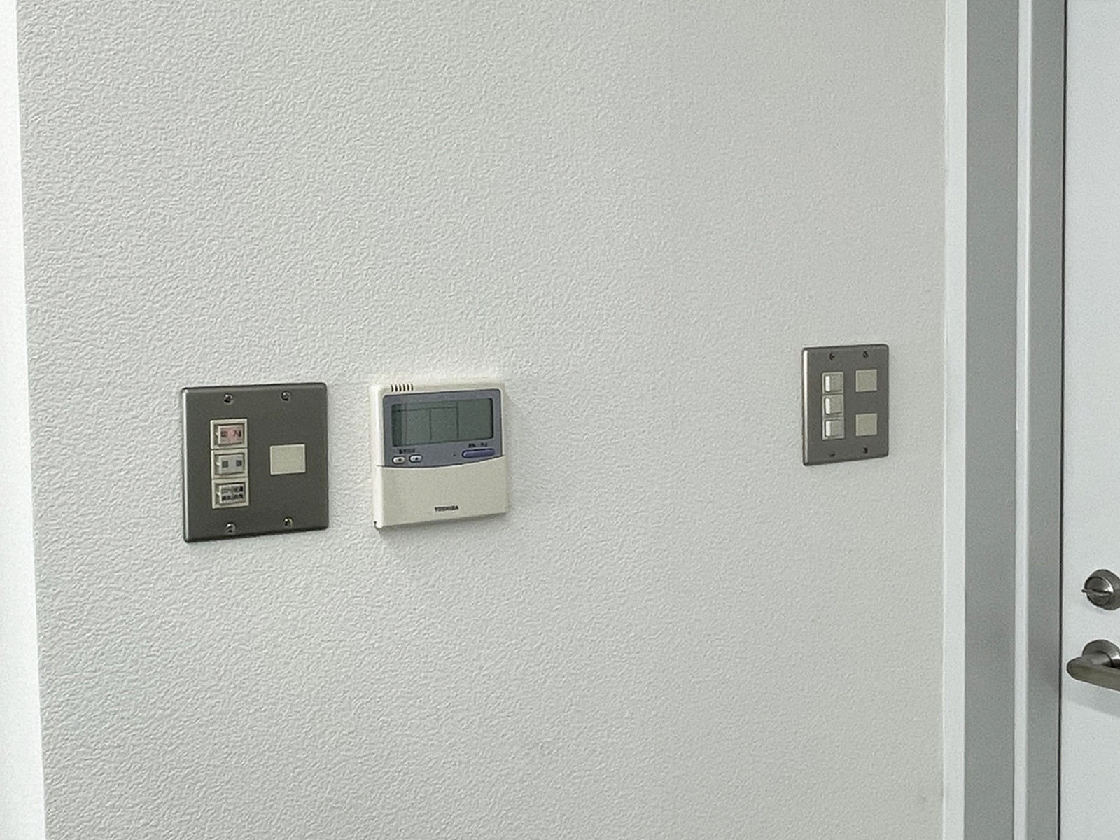 スイッチ類