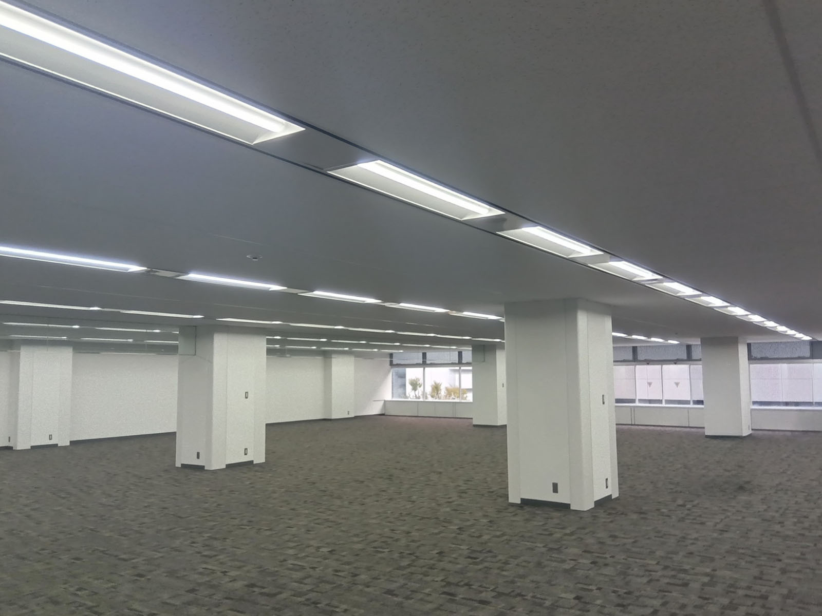 オフィス室内参考画像(5階・約298坪)