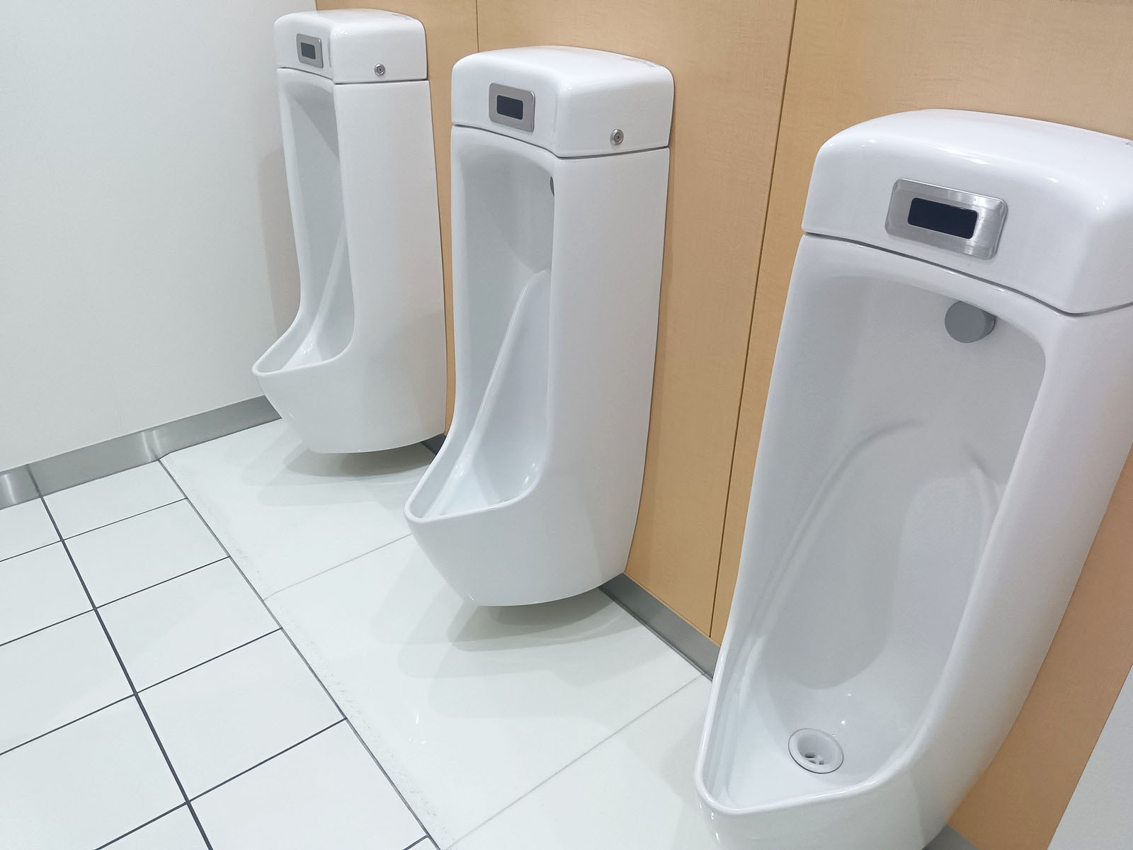 男性用トイレ