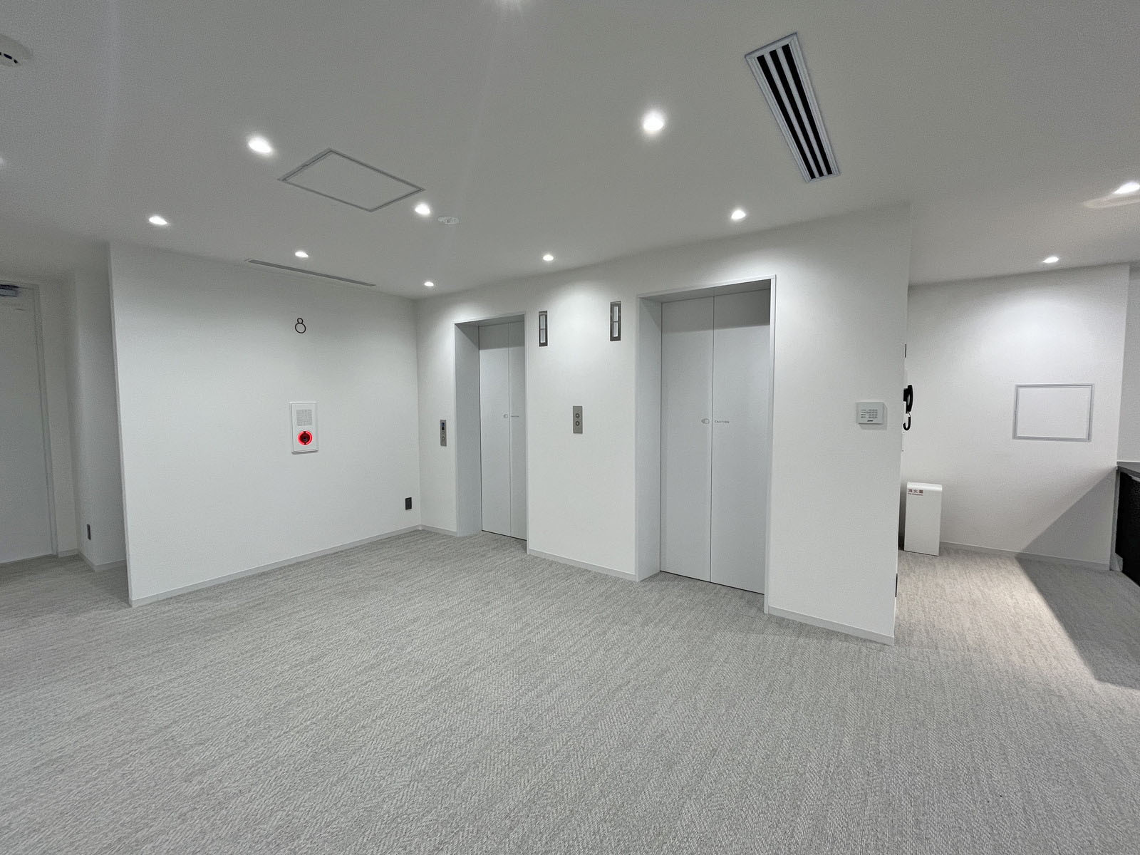 エレベーターからダイレクトインのフロア