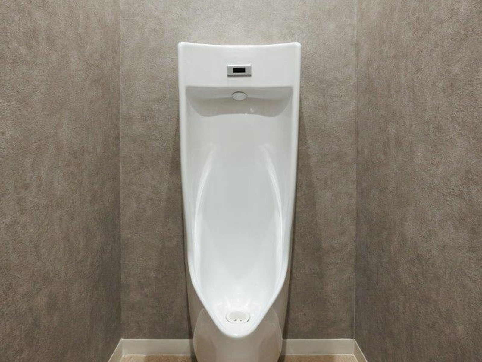 男性用トイレ