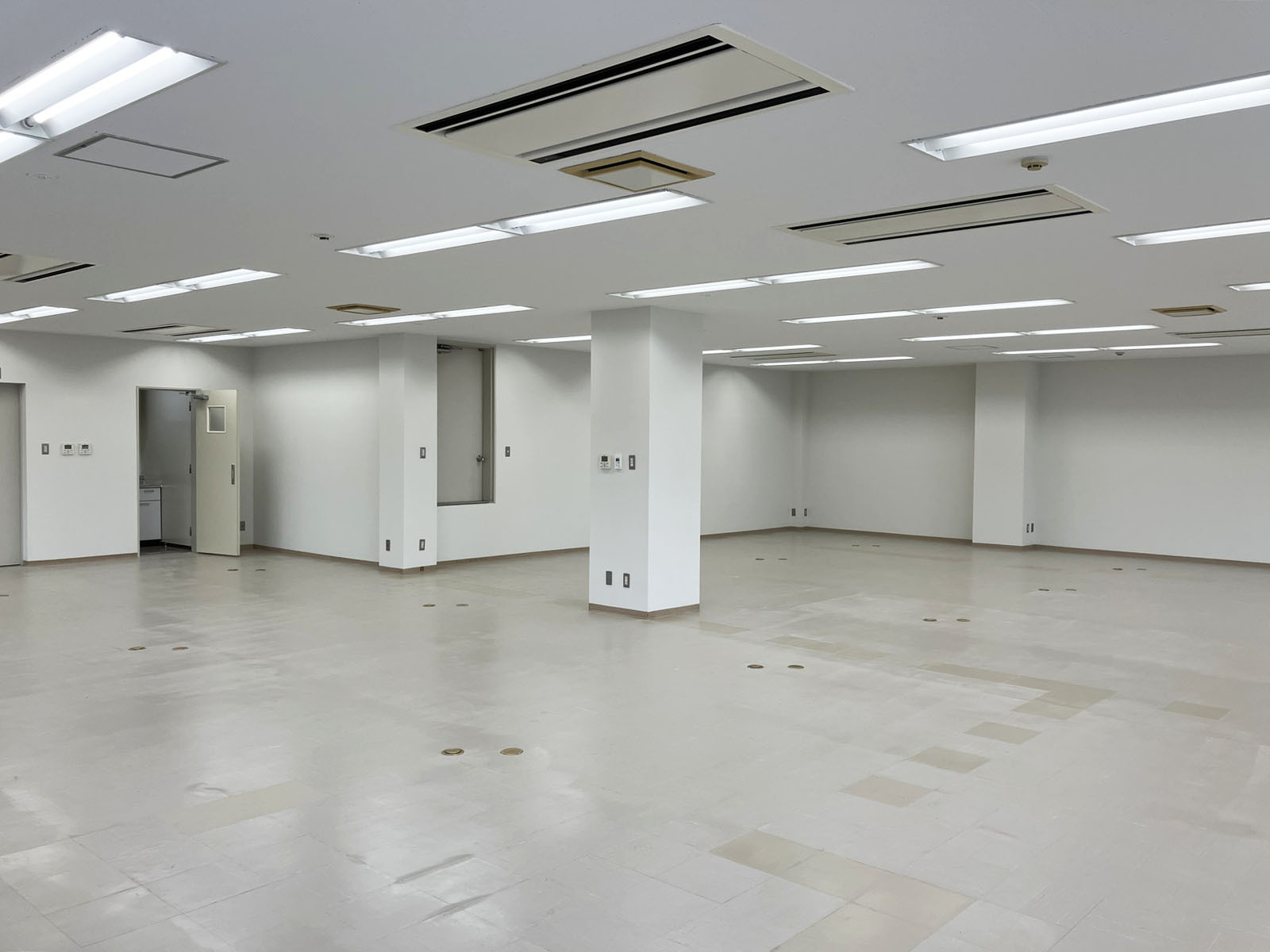 一部柱有り