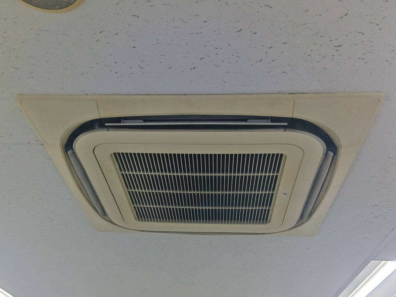 空調