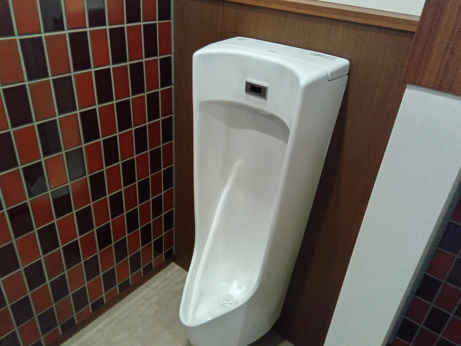 男性用トイレ