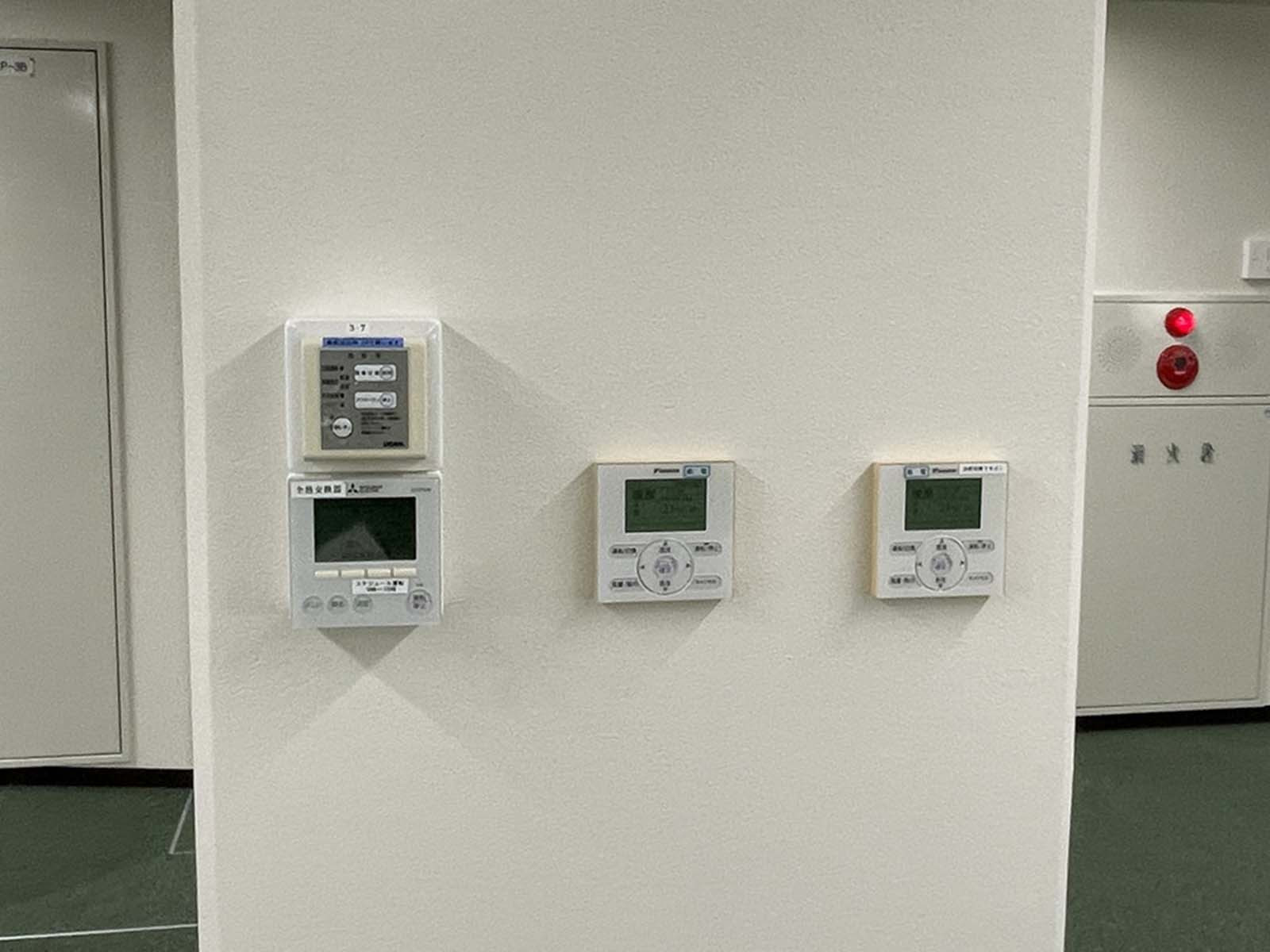 スイッチ類