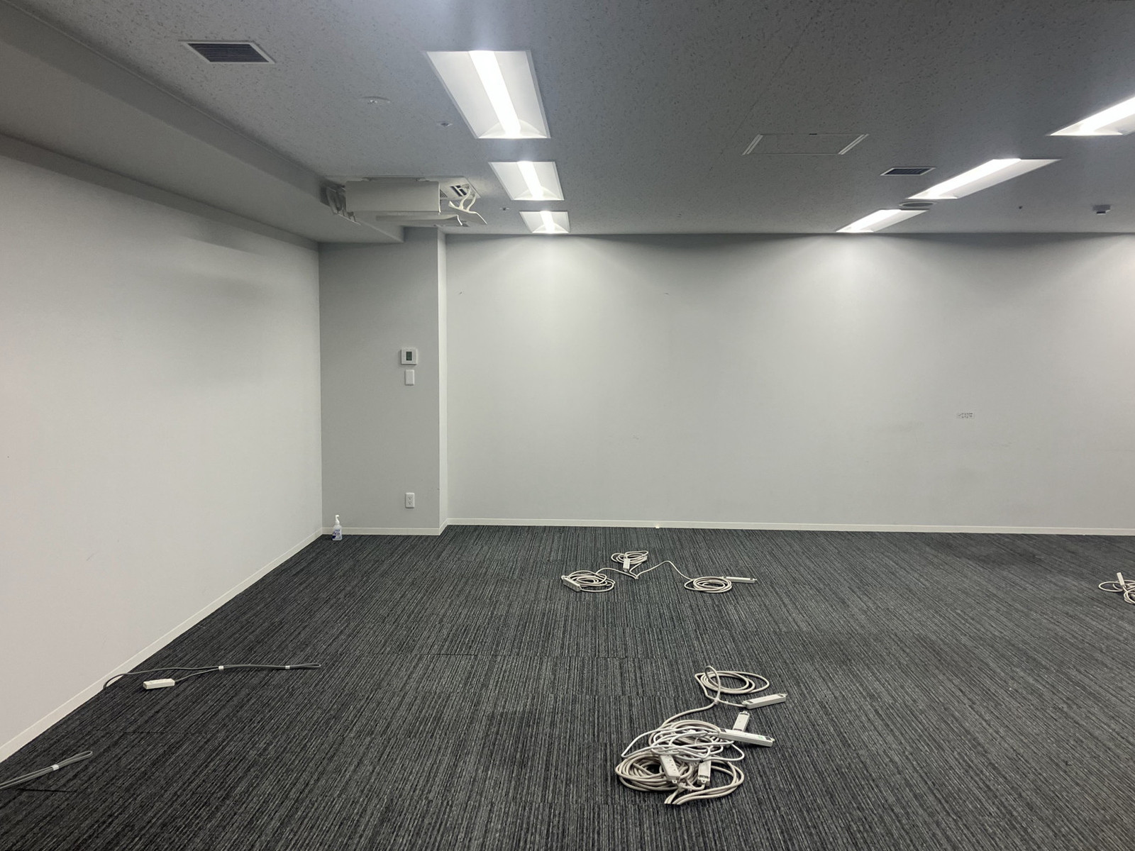 室内奥側の様子