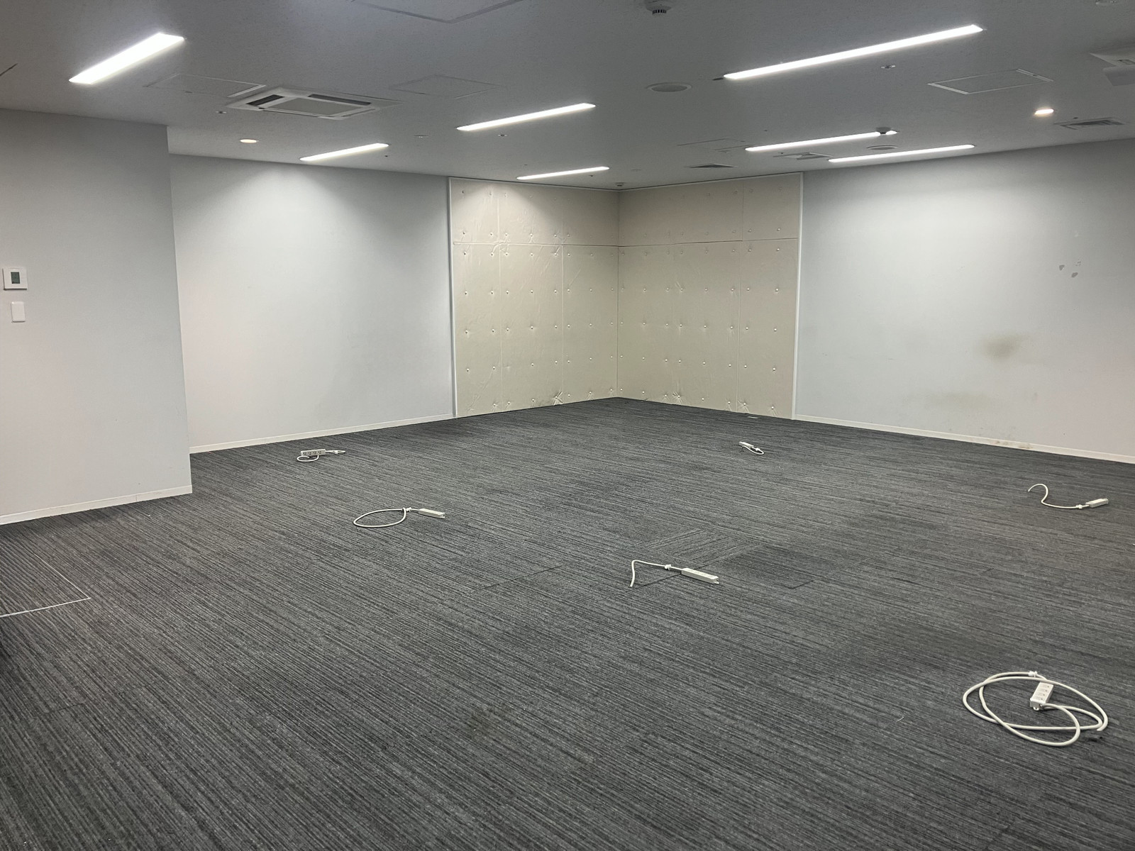 オフィス室内参考画像(地下1階・約22坪)