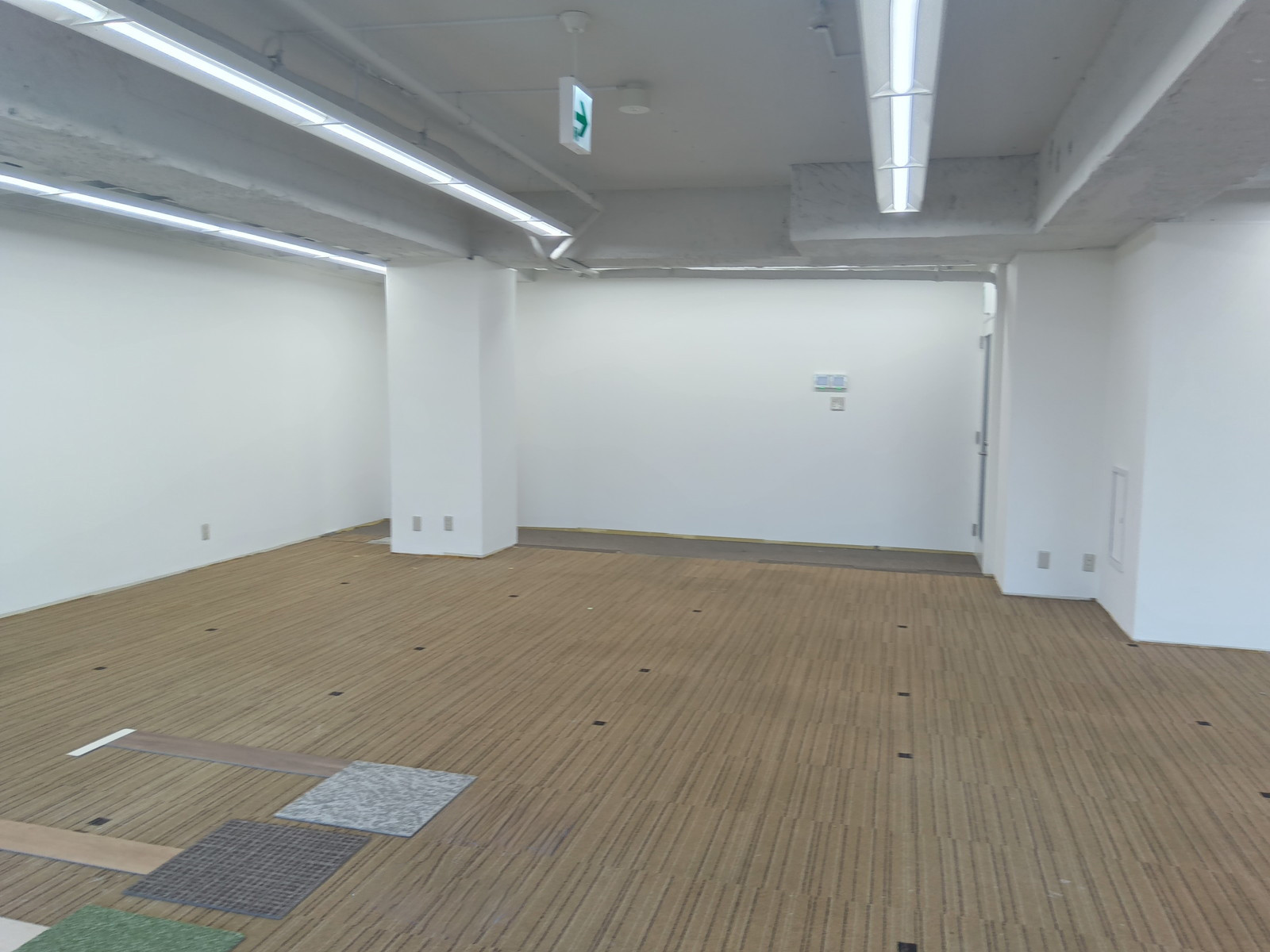 別室の様子