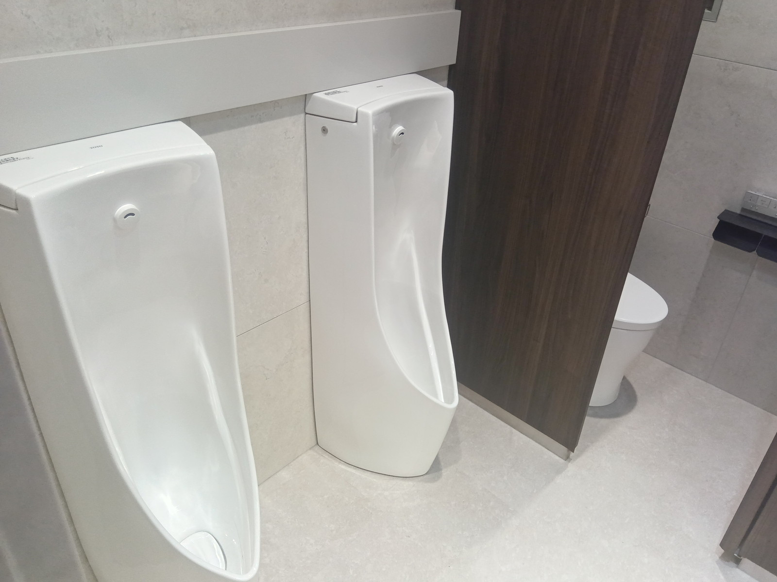男性用トイレ