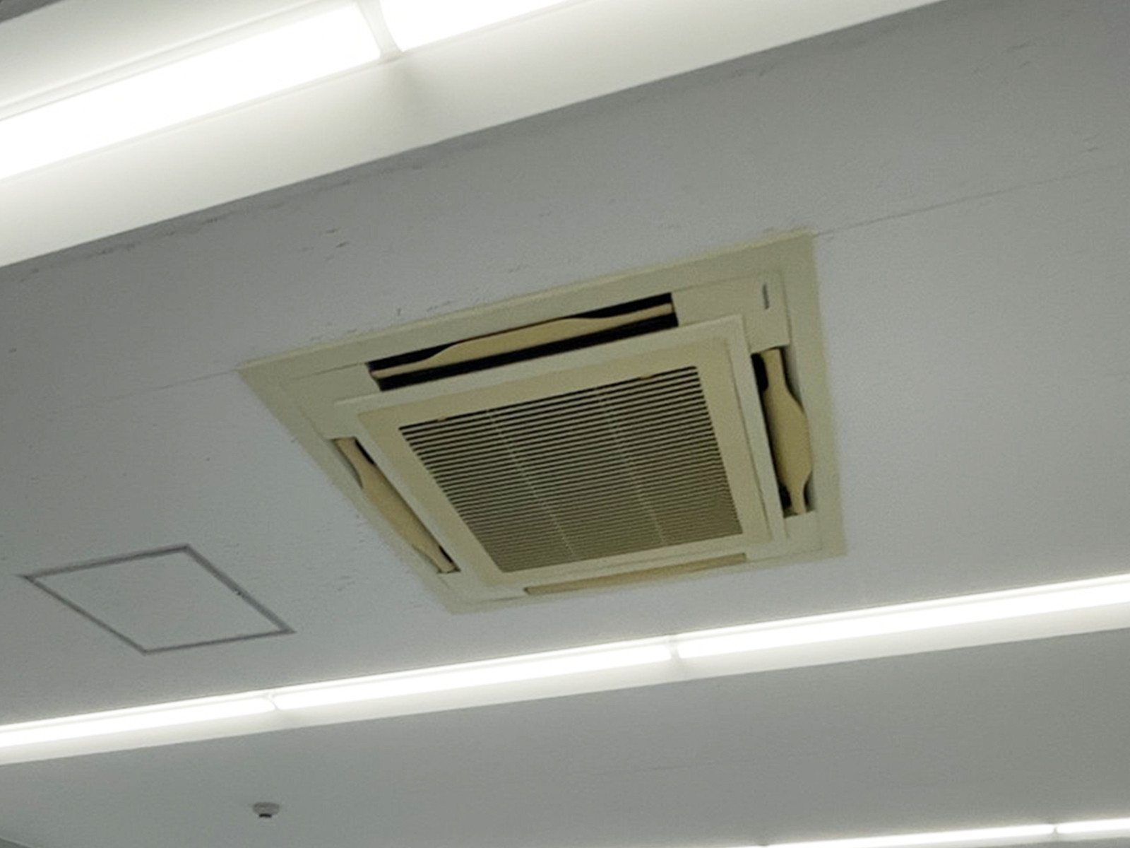 空調