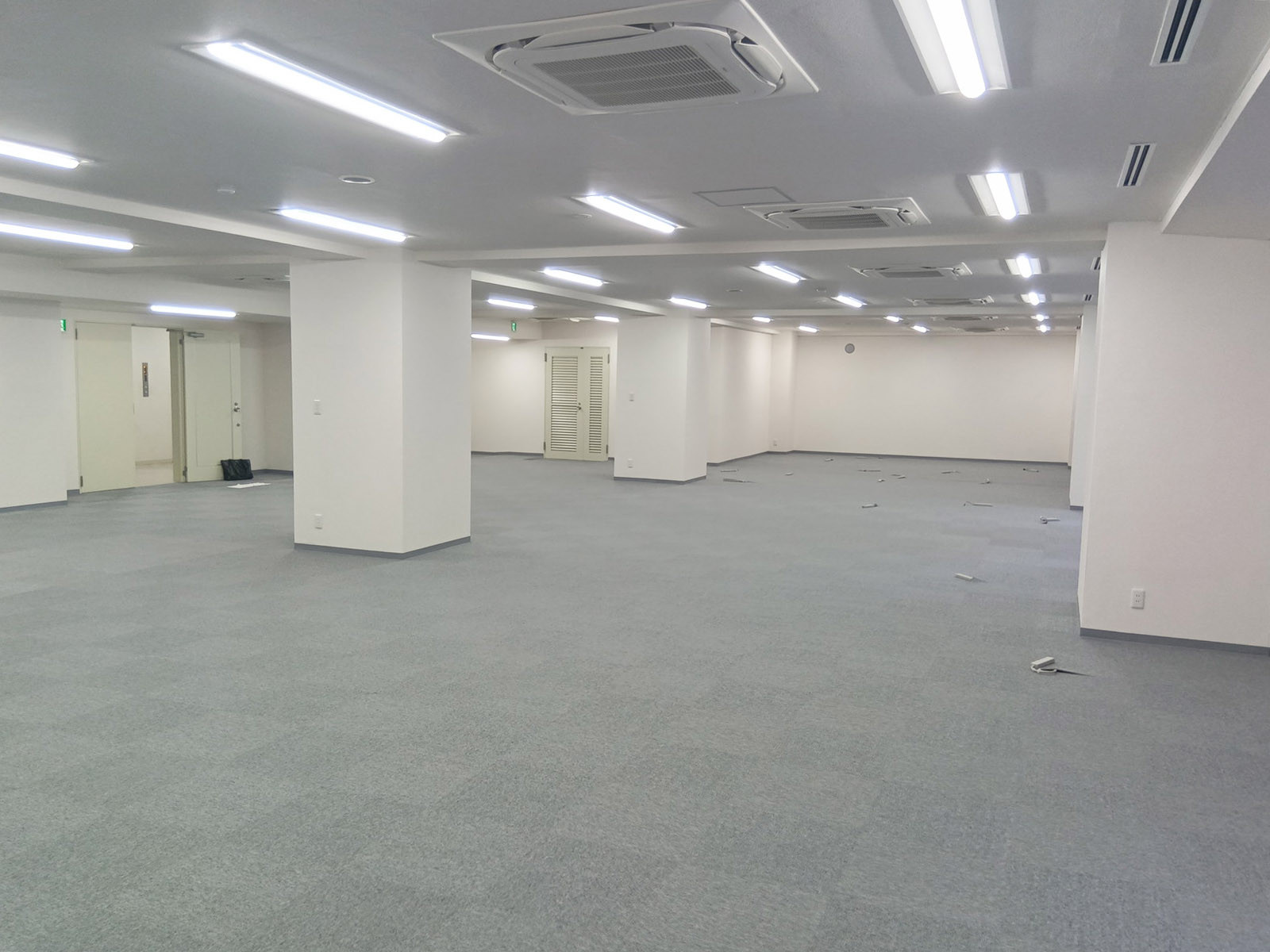 オフィス室内参考画像(201号室階・約89坪)