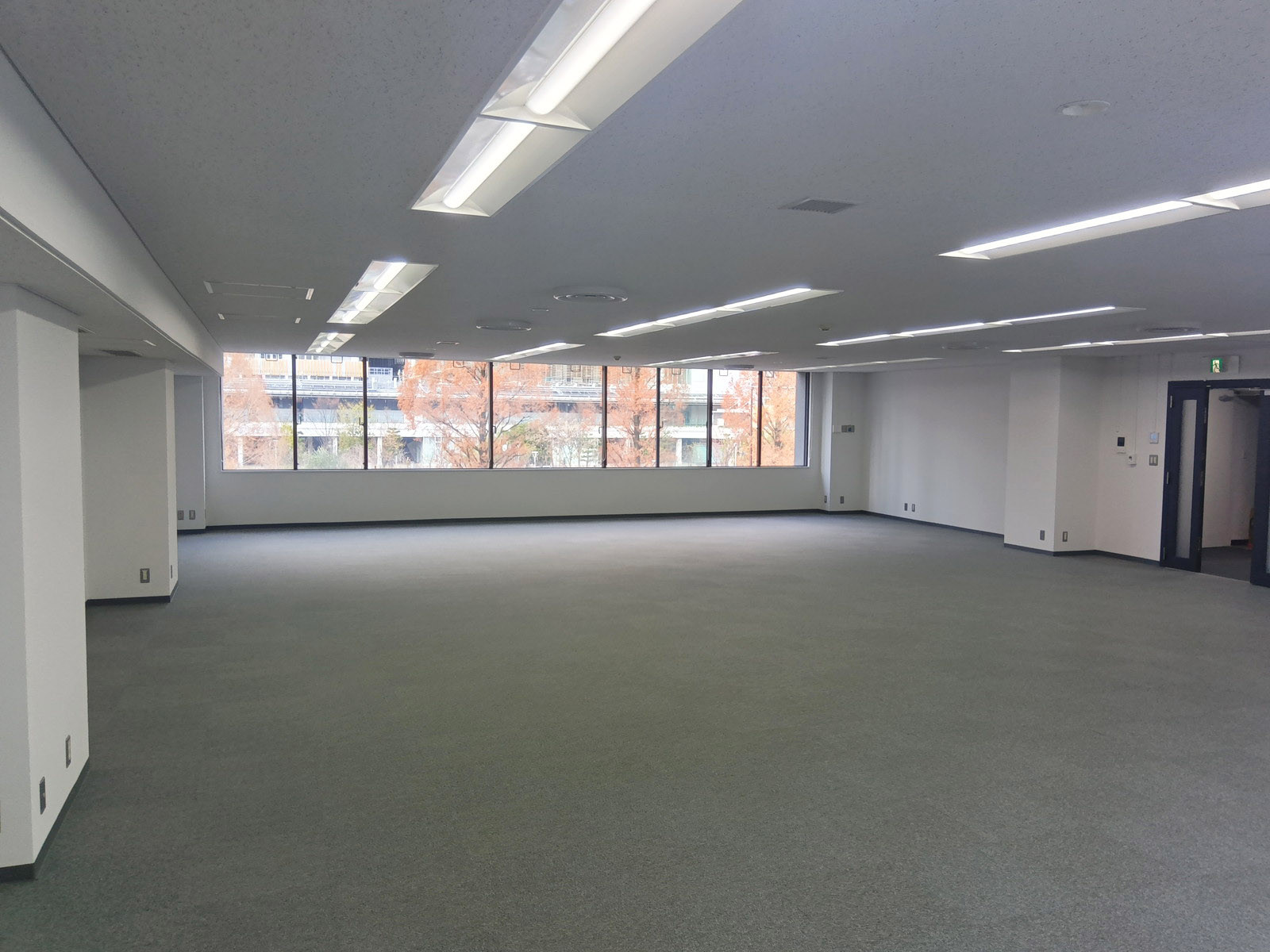 オフィス室内参考画像(3階・約62坪)