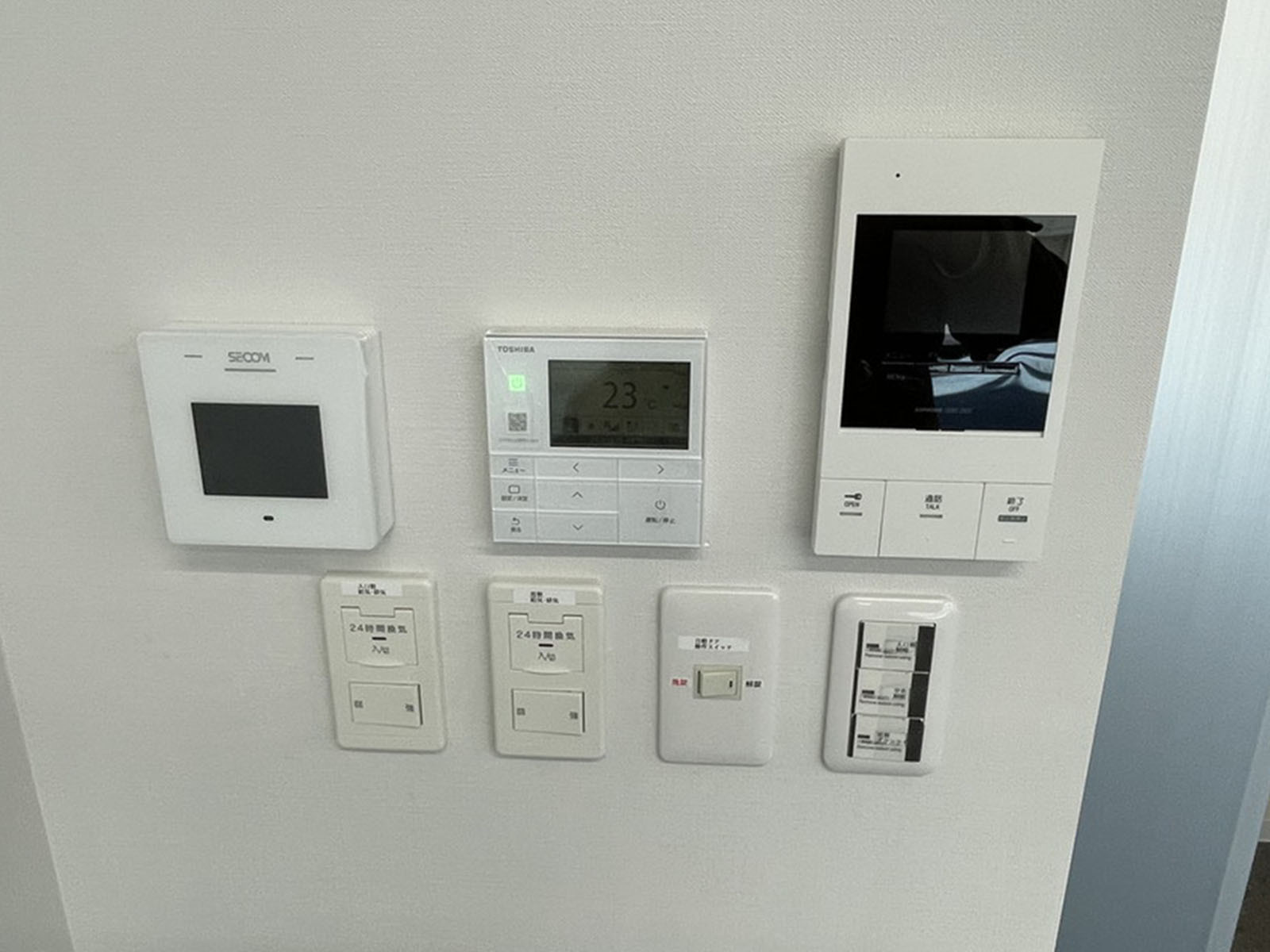 スイッチ類