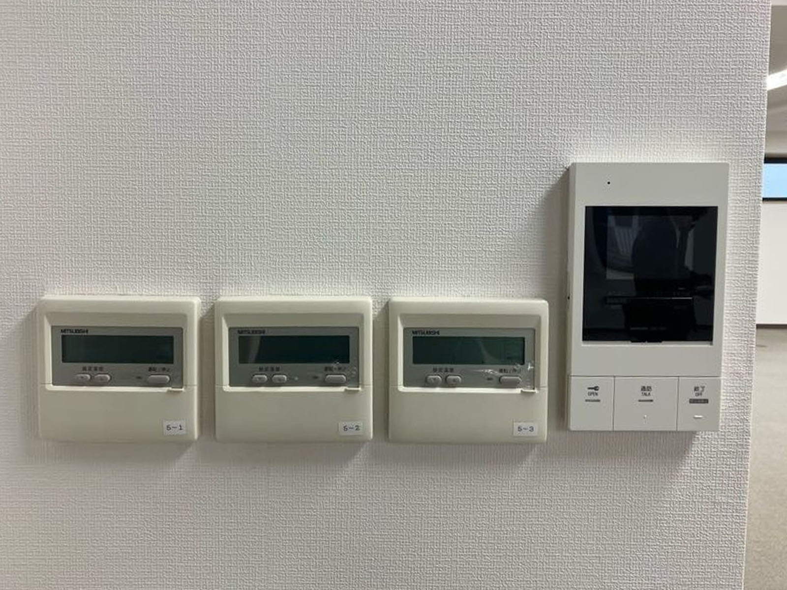 スイッチ類