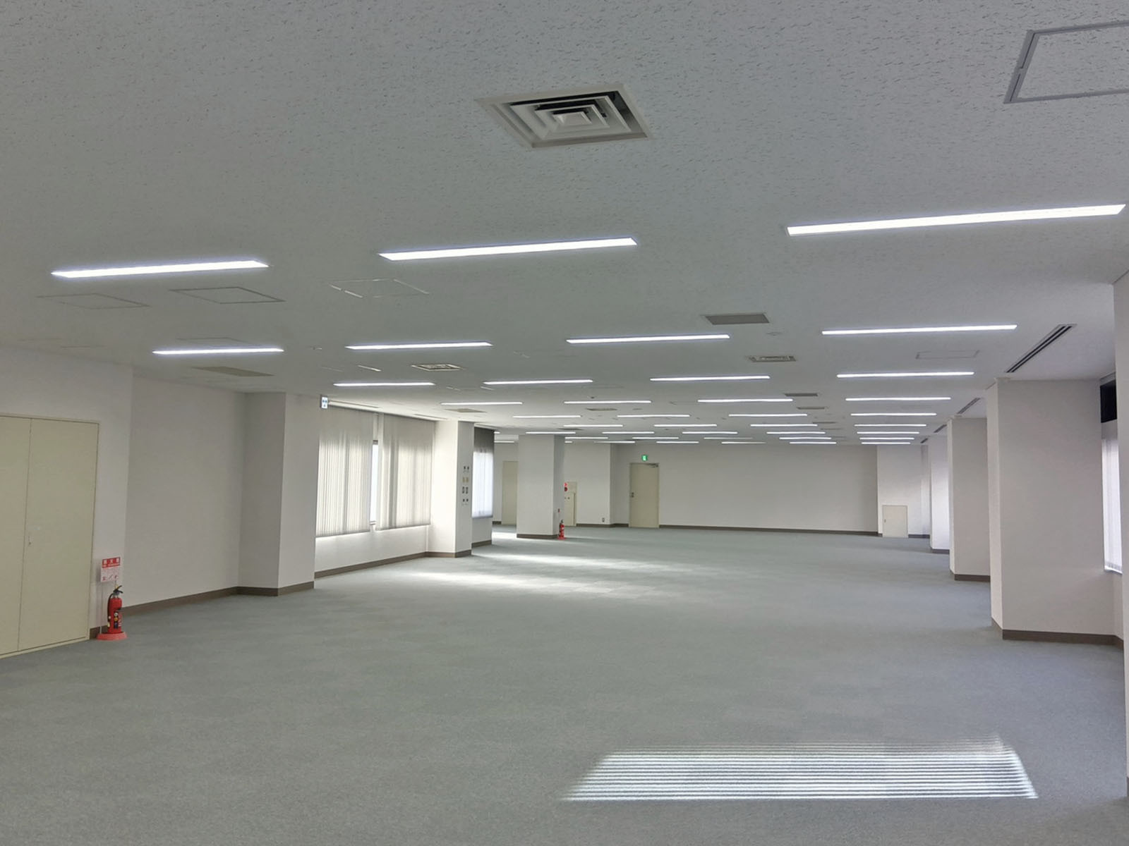 別角度の様子