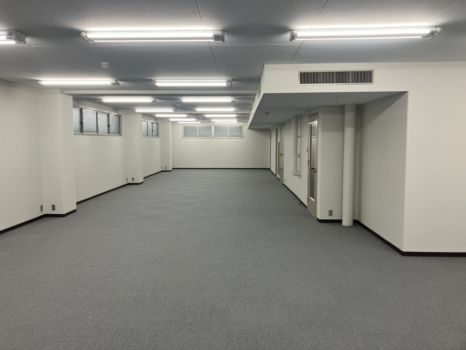 オフィス室内参考画像(6階・約40坪)