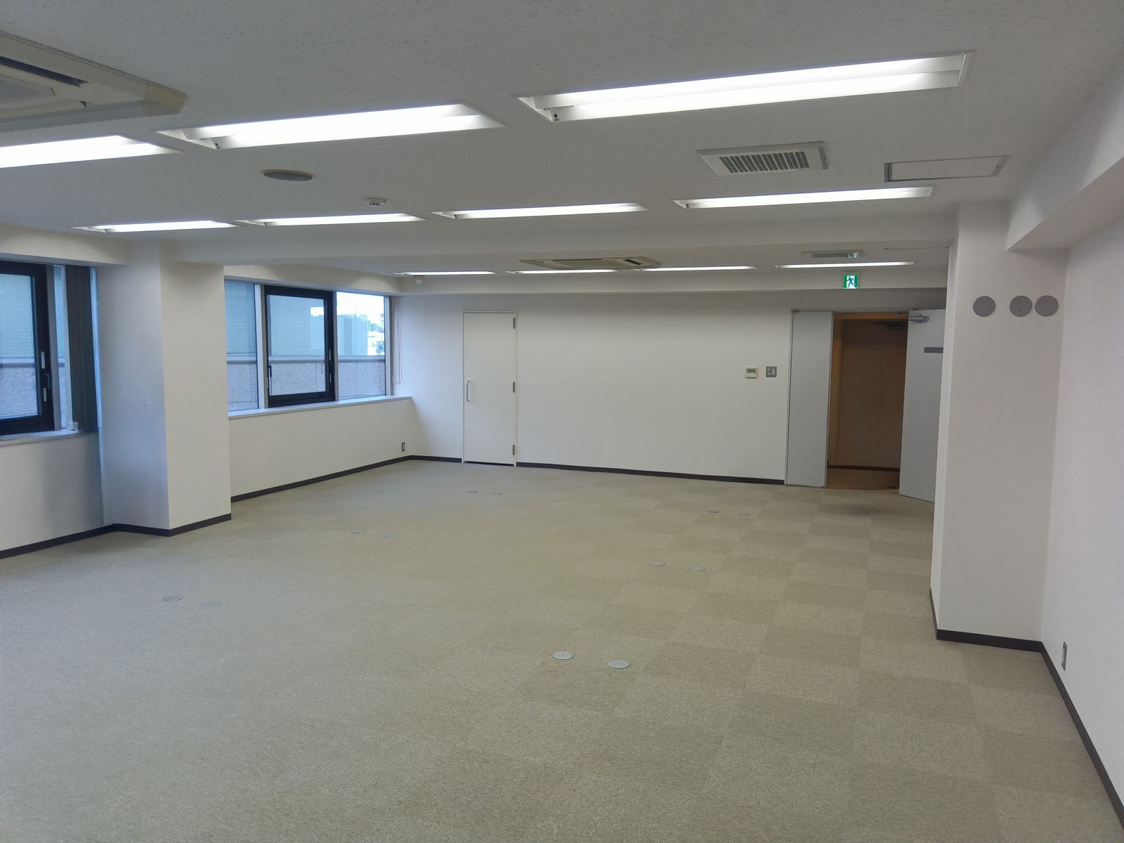 オフィス室内参考画像(9階・約29坪)