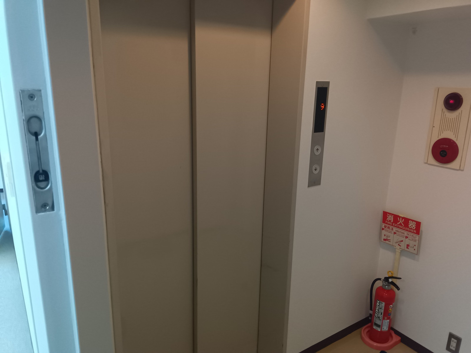 エレベーター