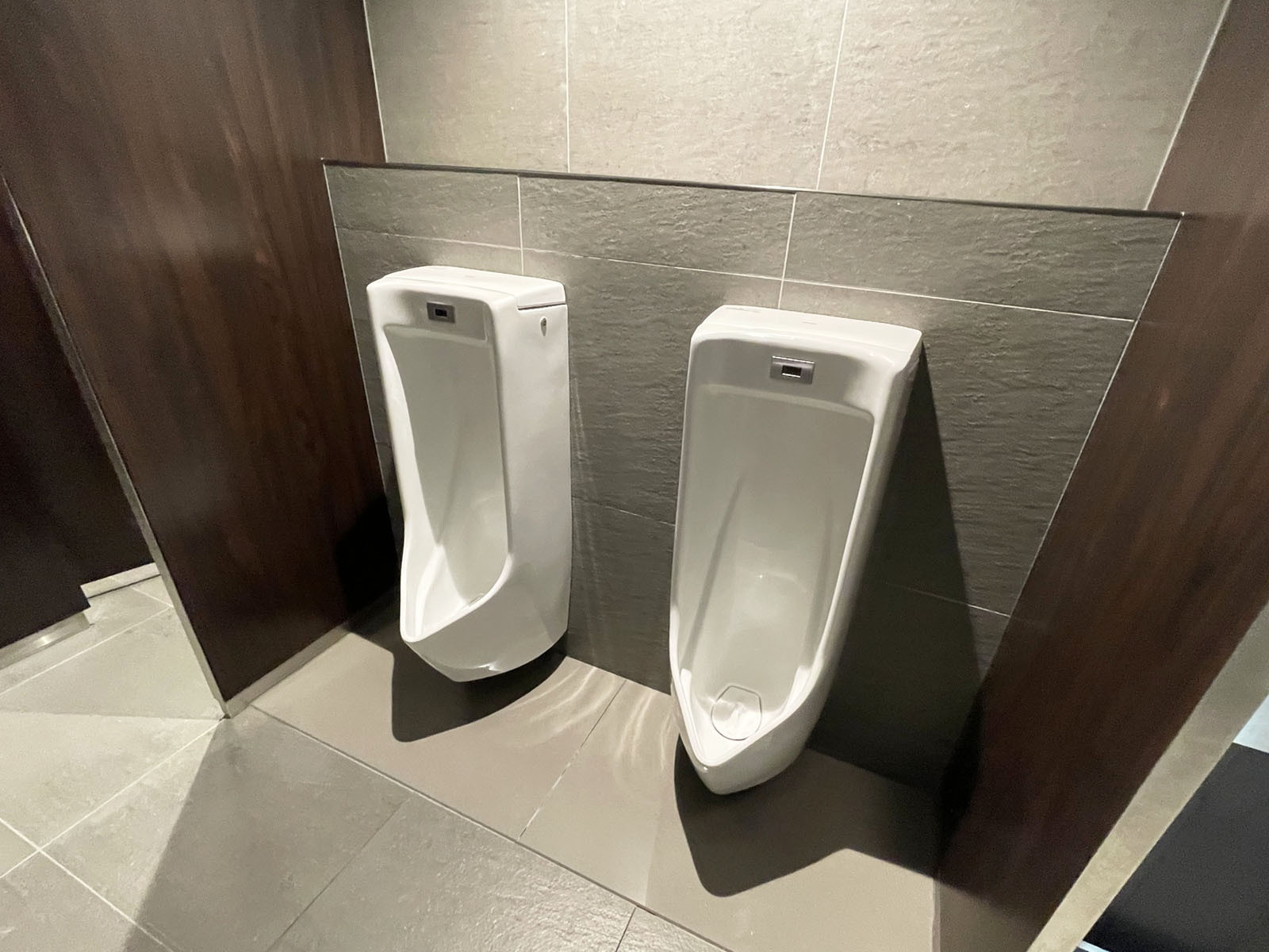 男性用トイレ