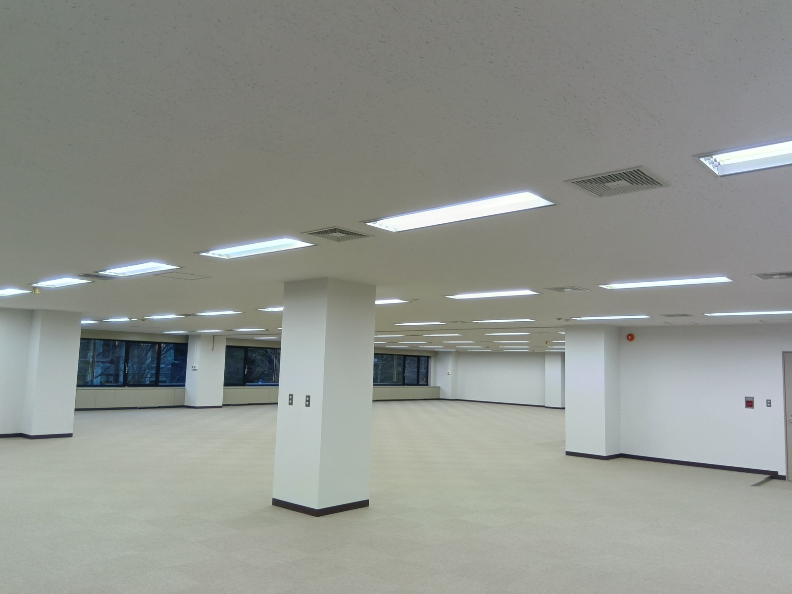一部に柱有り