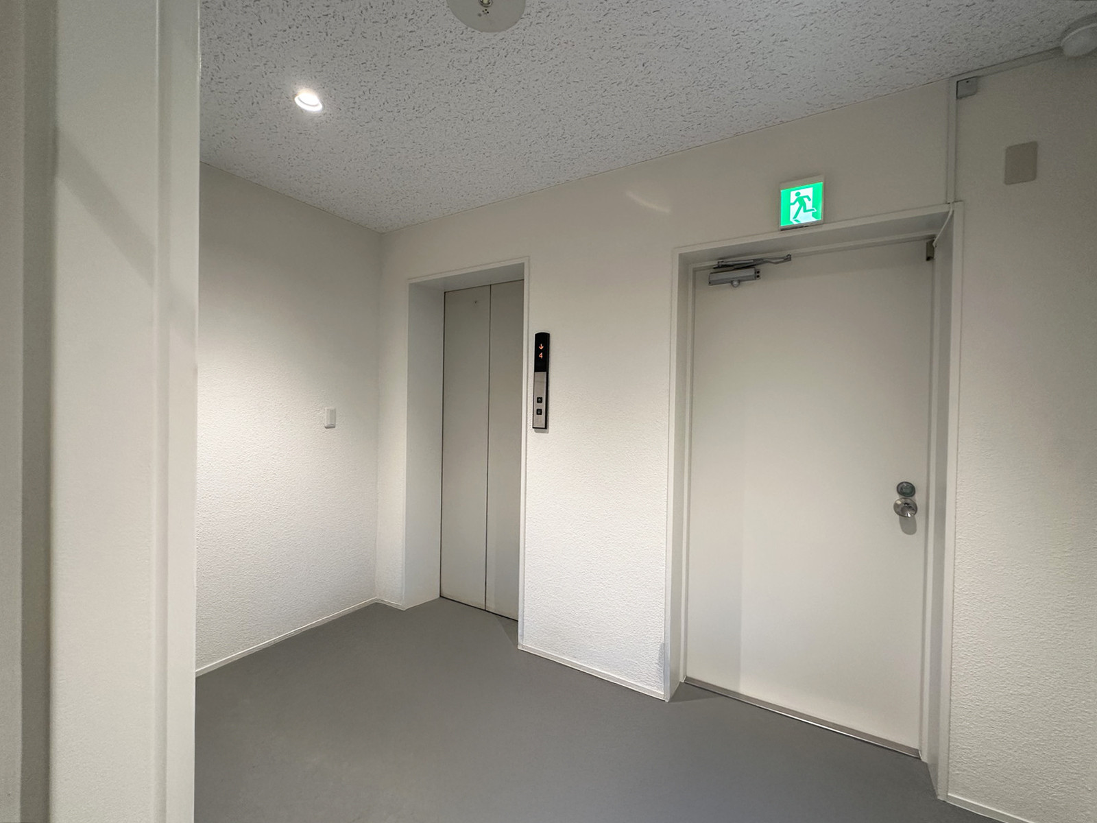 エレベーターホール