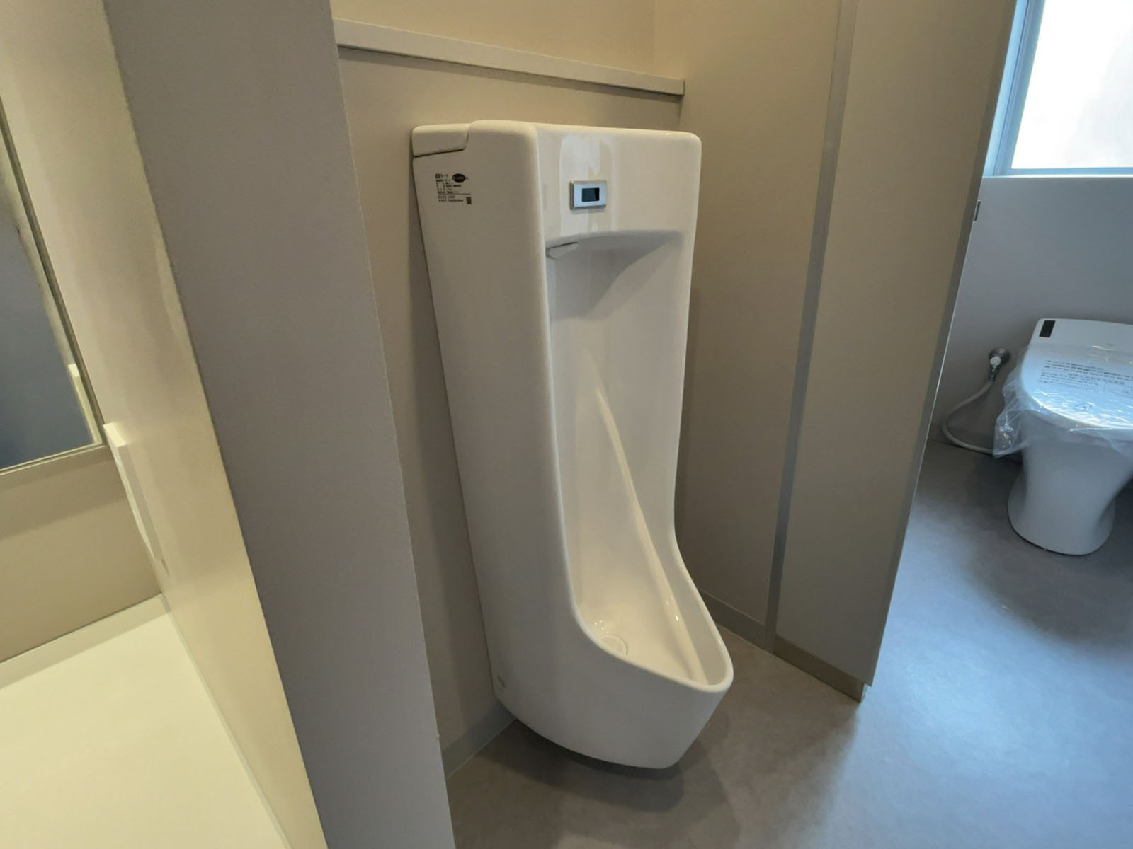 男性用トイレ