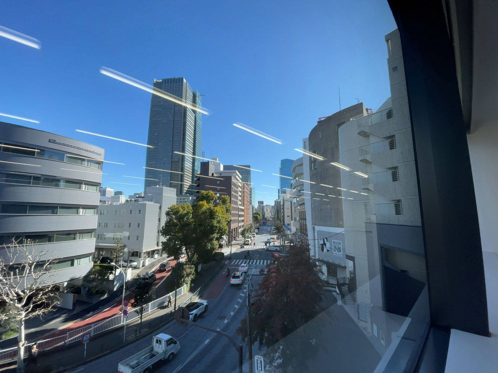 眺望(外苑東通り側)