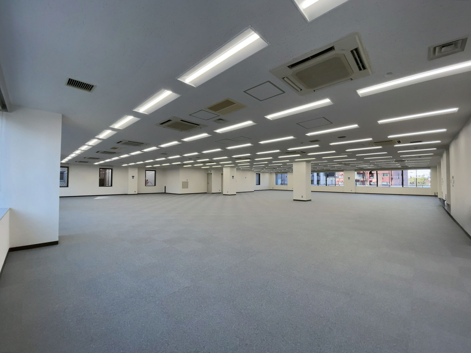 オフィス室内参考画像(3階・約144坪)