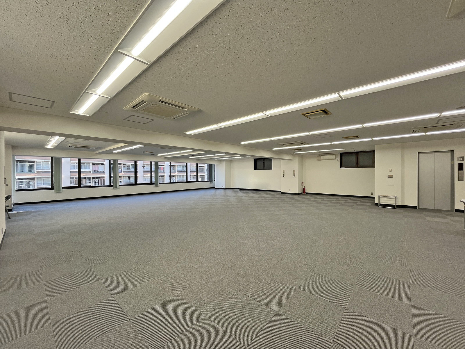 別フロアの室内参考画像(8階・約70坪)