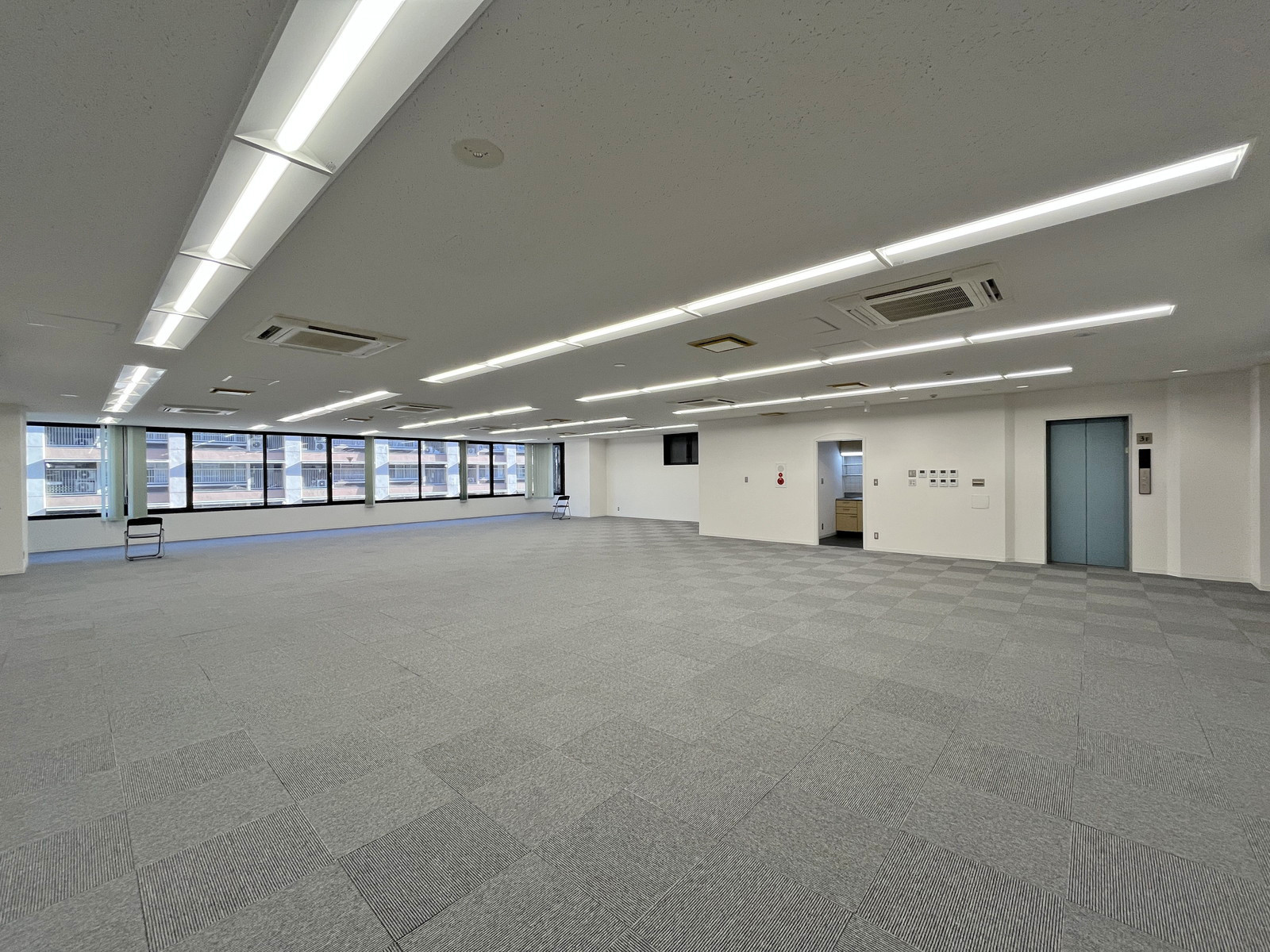 別フロアの室内参考画像(3階・約70坪)