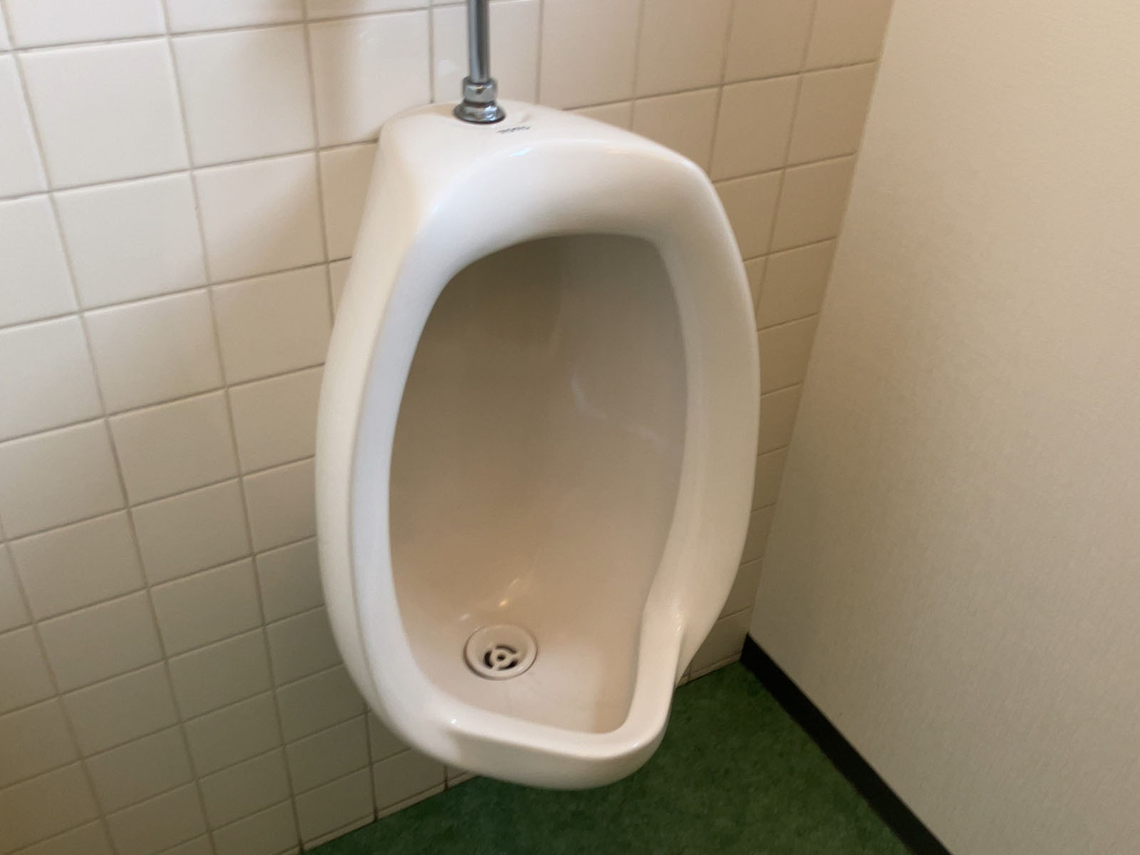 男性用トイレ