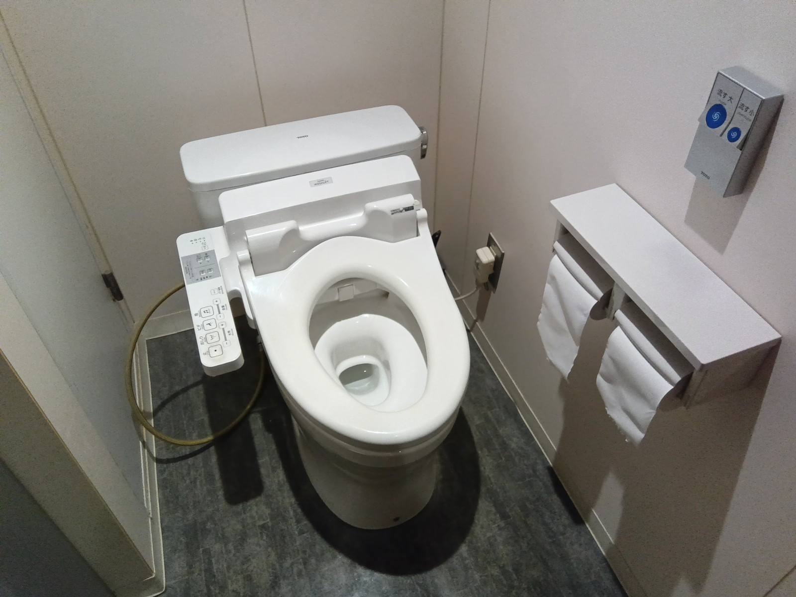 個室トイレ
