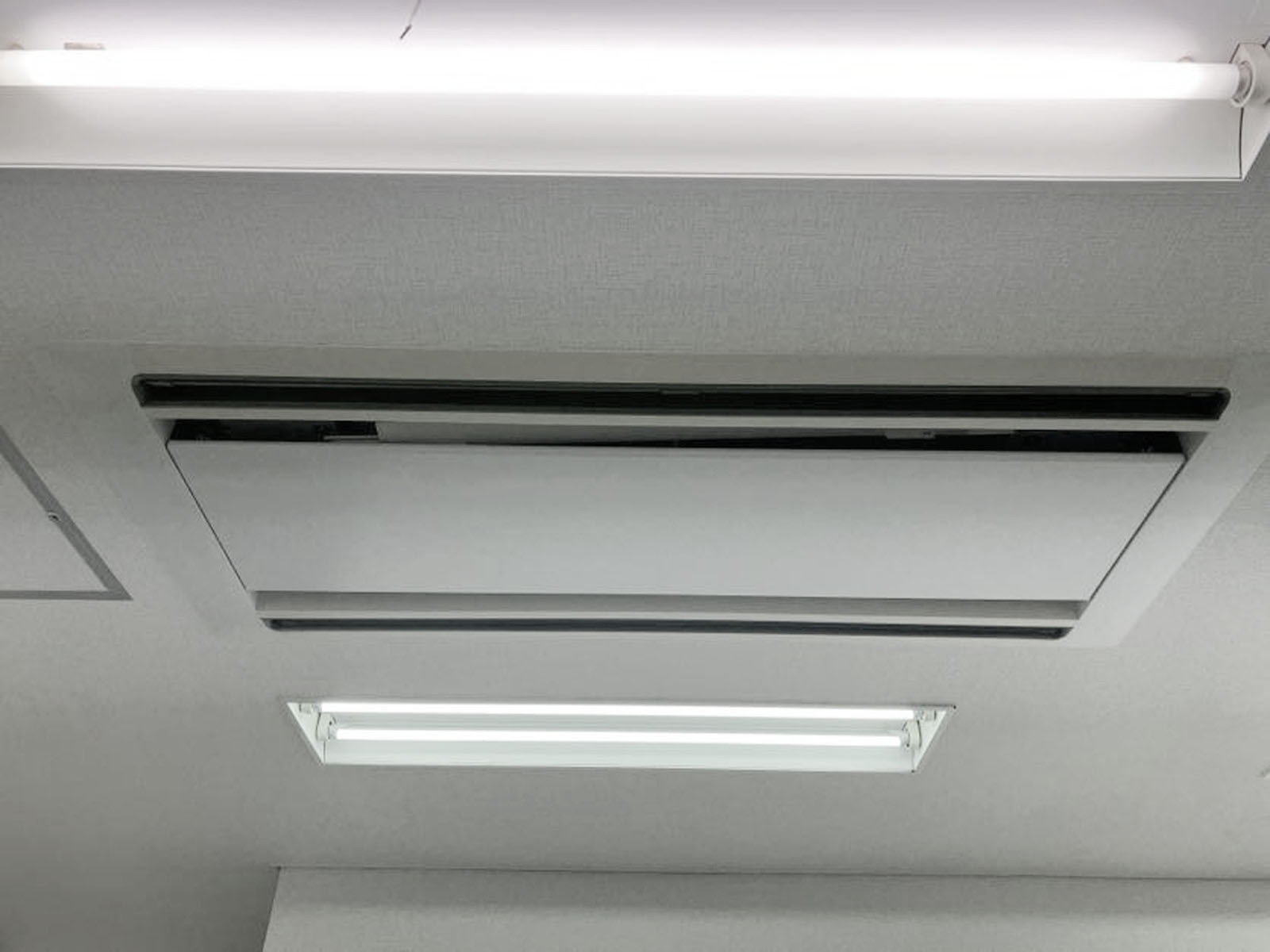 空調