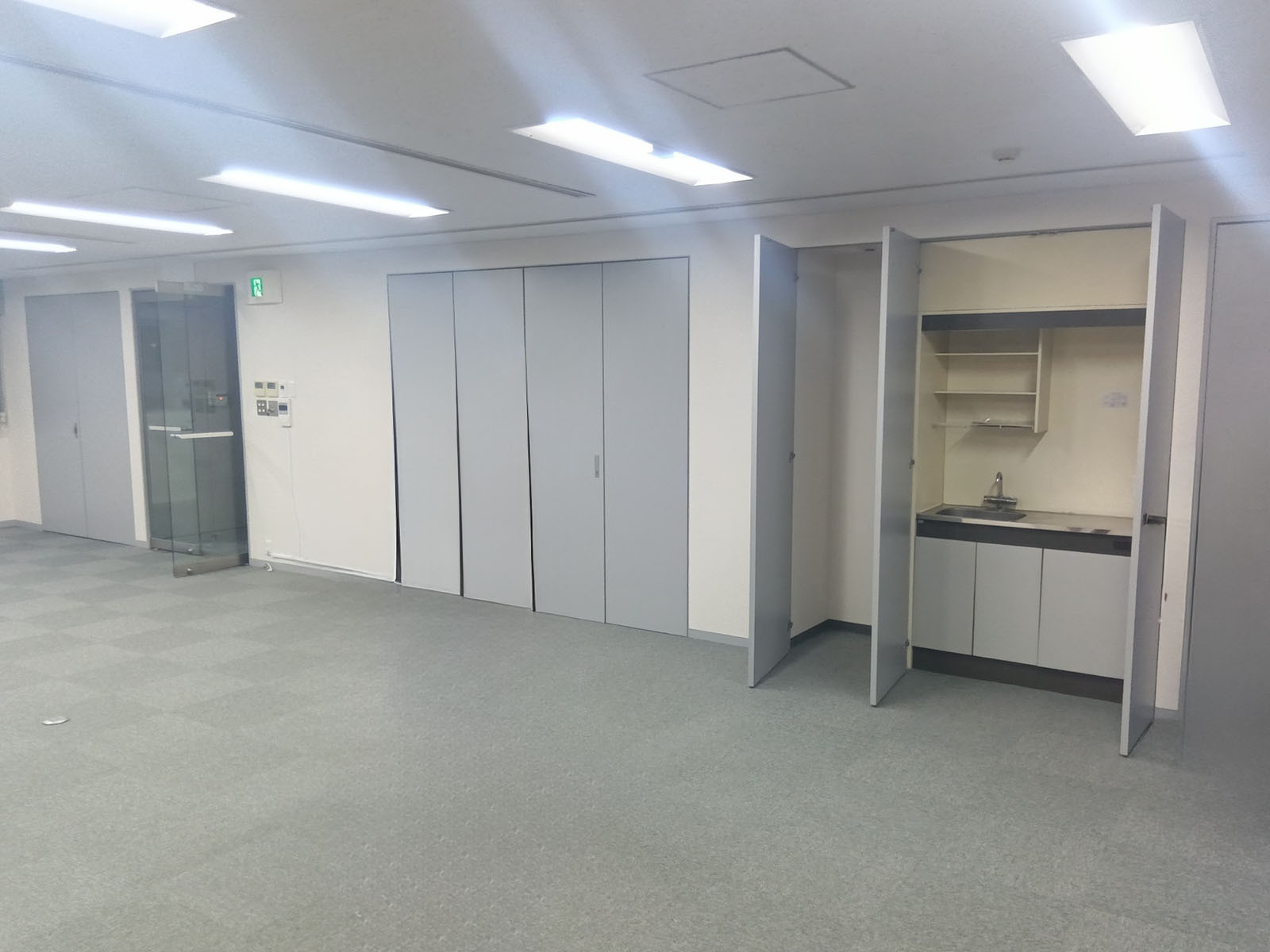 室内の様子