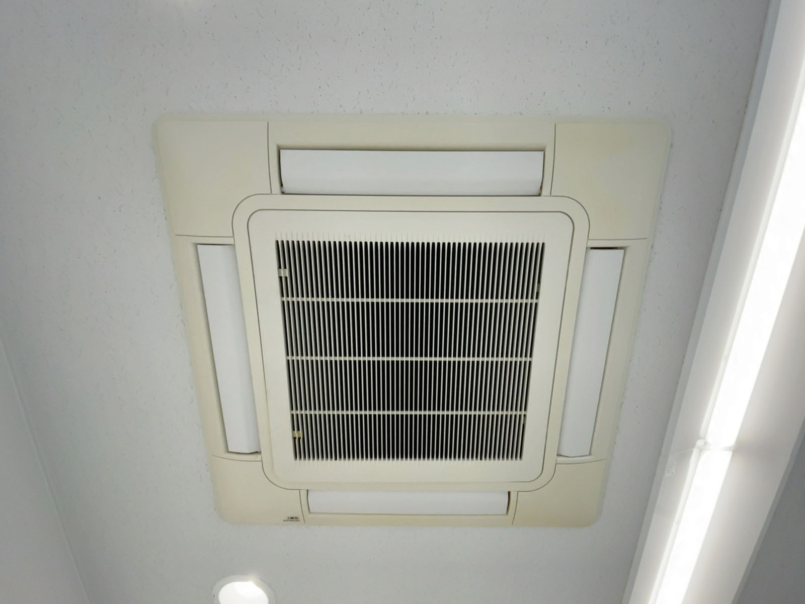 空調