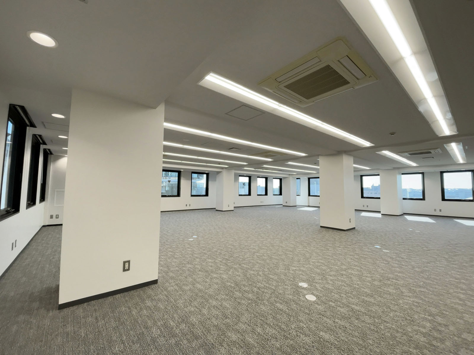 一部に柱有り