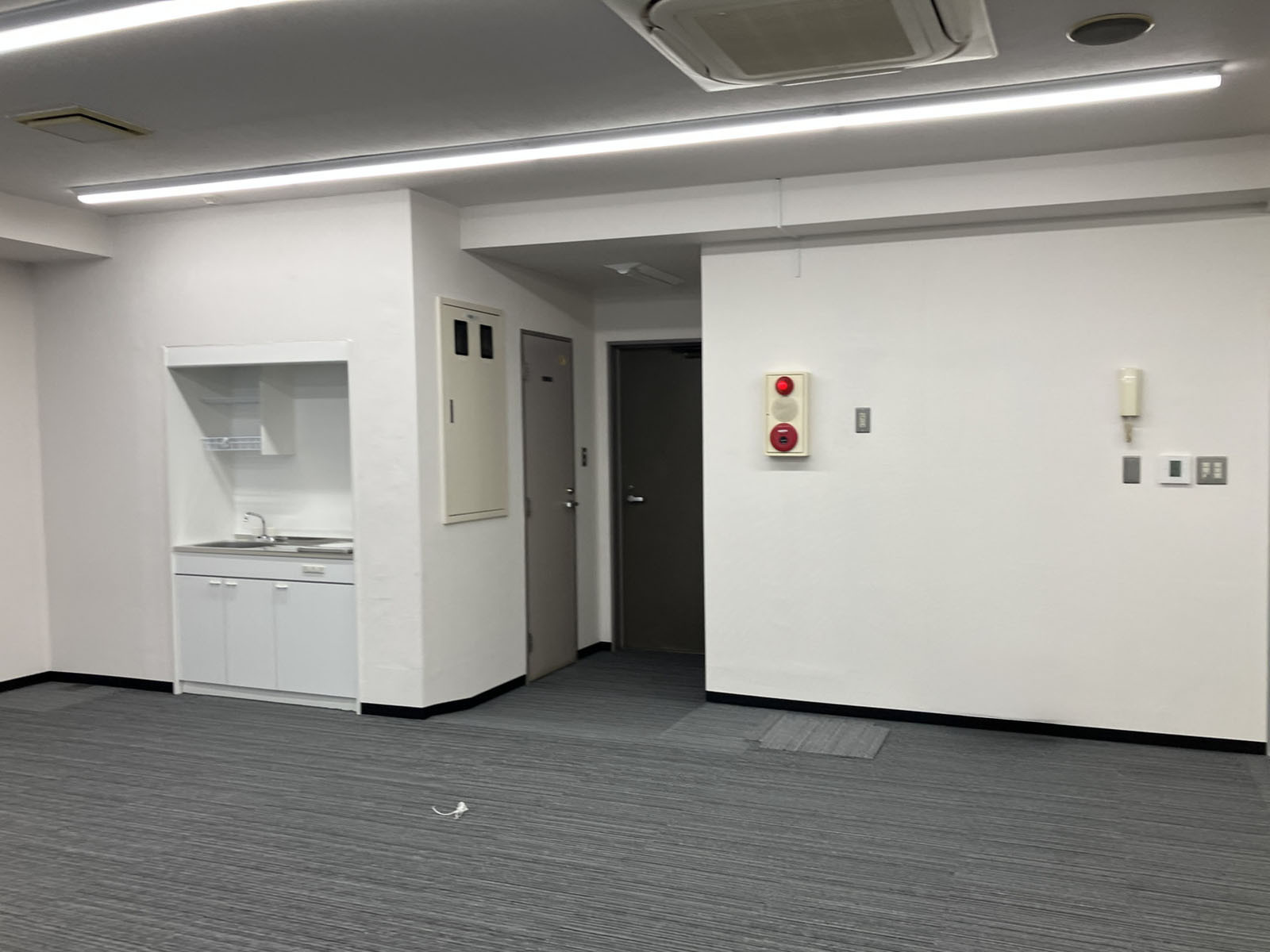 室内奥の様子
