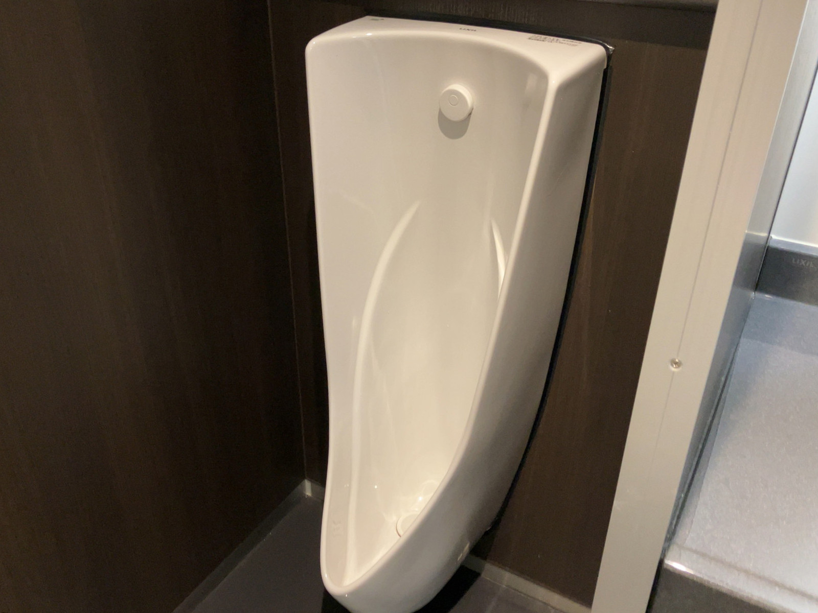 男性用トイレ