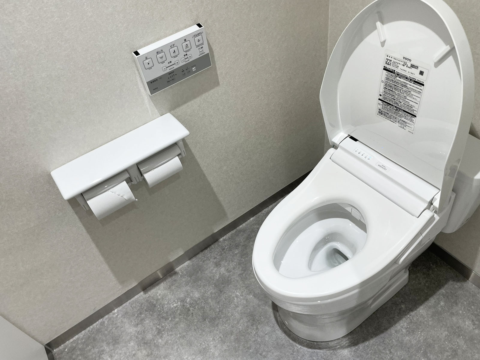 個室トイレ